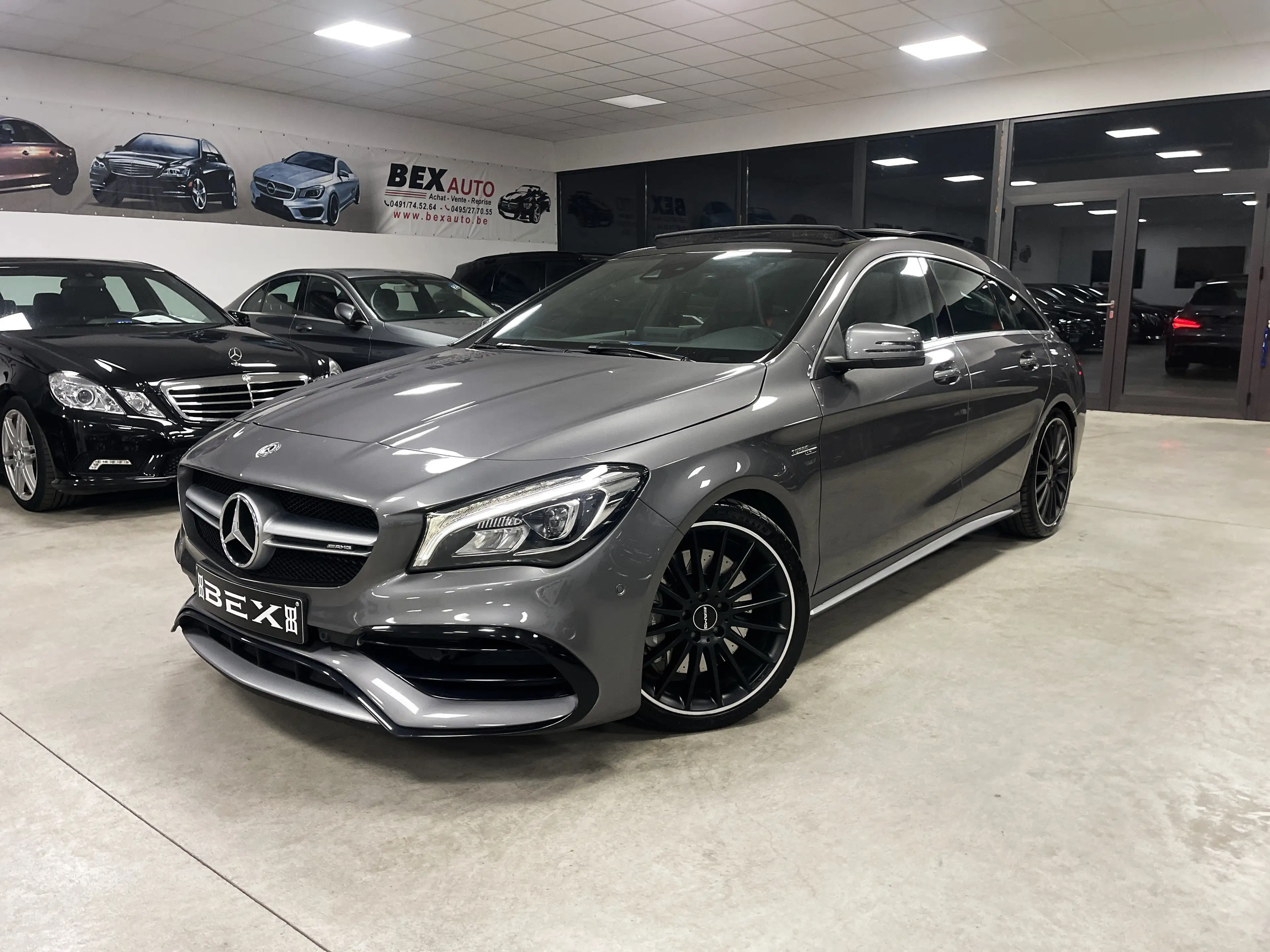 Mercedes-Benz CLA 45 AMG *TURBO 4-Matic*1ERPROP*BOITEAUTO*PANO*GARANTIE* — photo 3