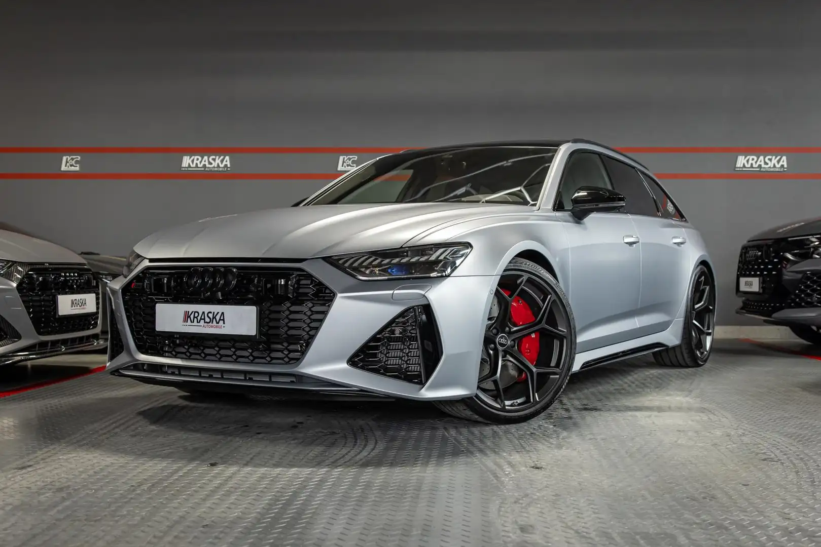 Audi RS6 4.0 TFSI quattro performance PANO B&O STHZ Argent - 1