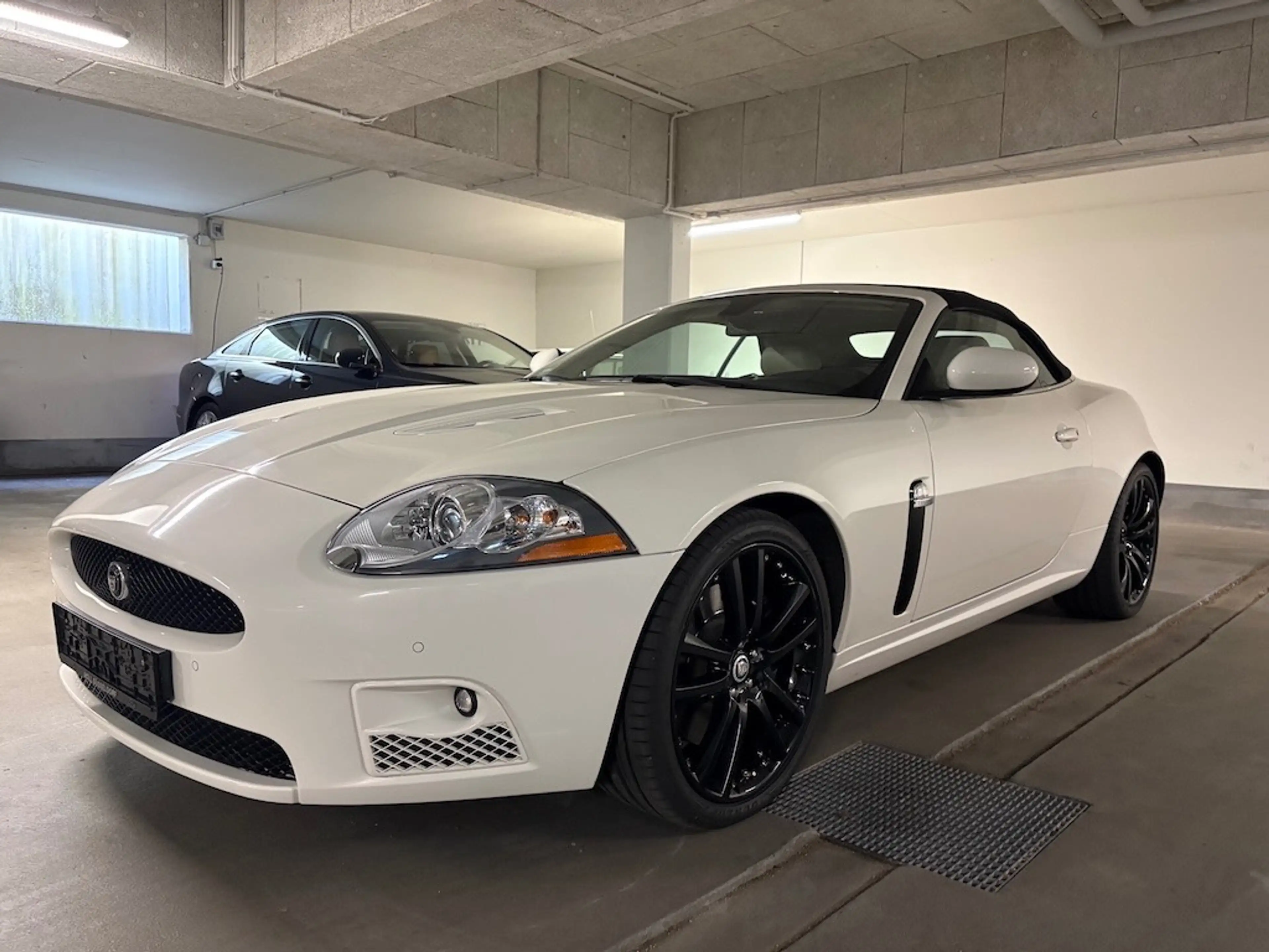 Jaguar XKR 4.2 **orig. 32`km**alle Extras**1A+ — photo 5