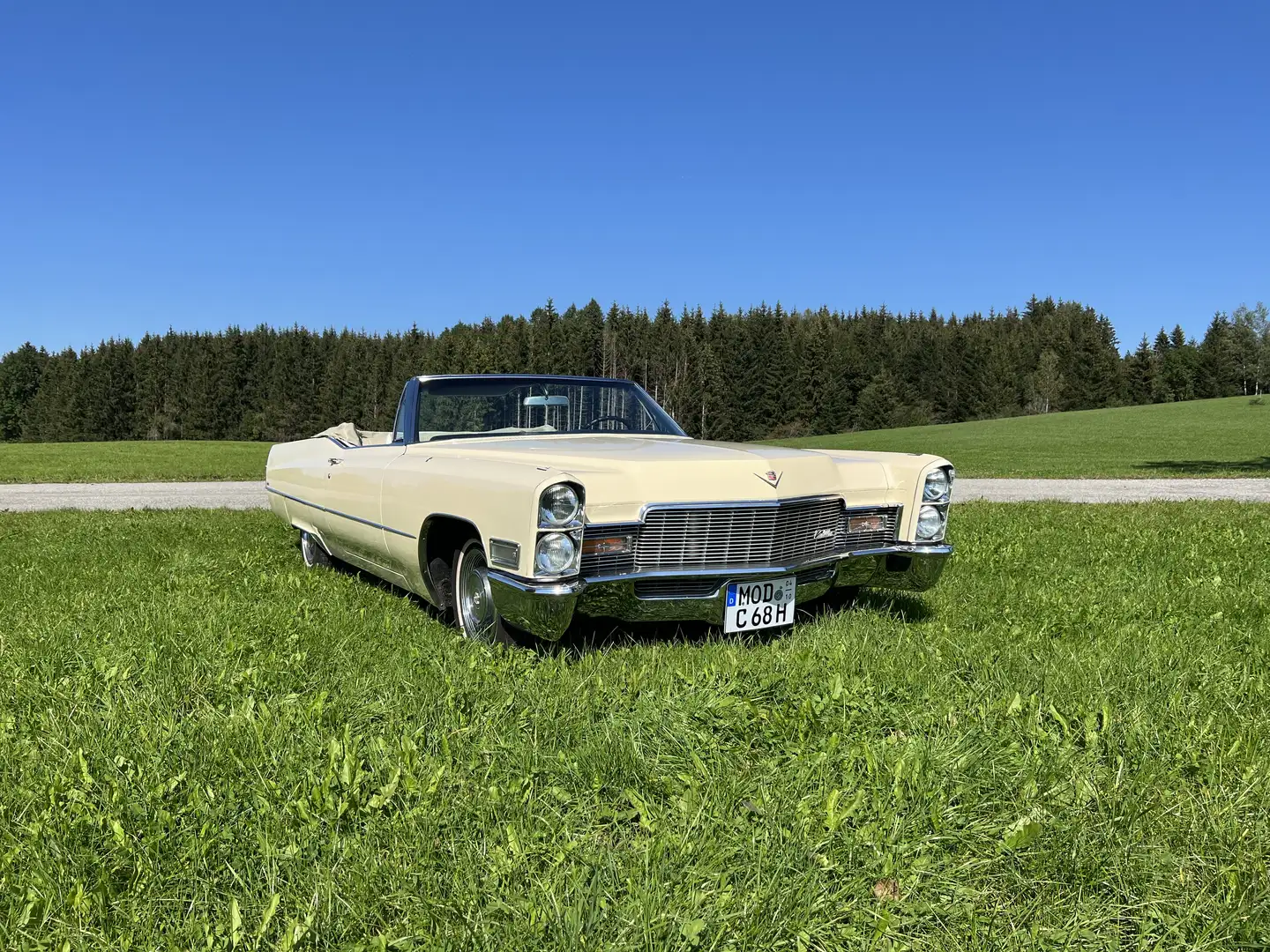 Cadillac Deville Convertible Cabrio Beige - 2