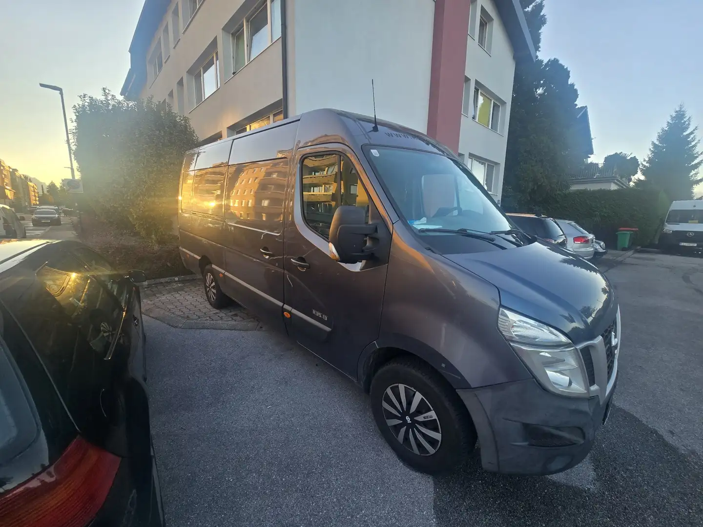 Nissan NV400 R35.13 L4H3 RWD Comfort - 1