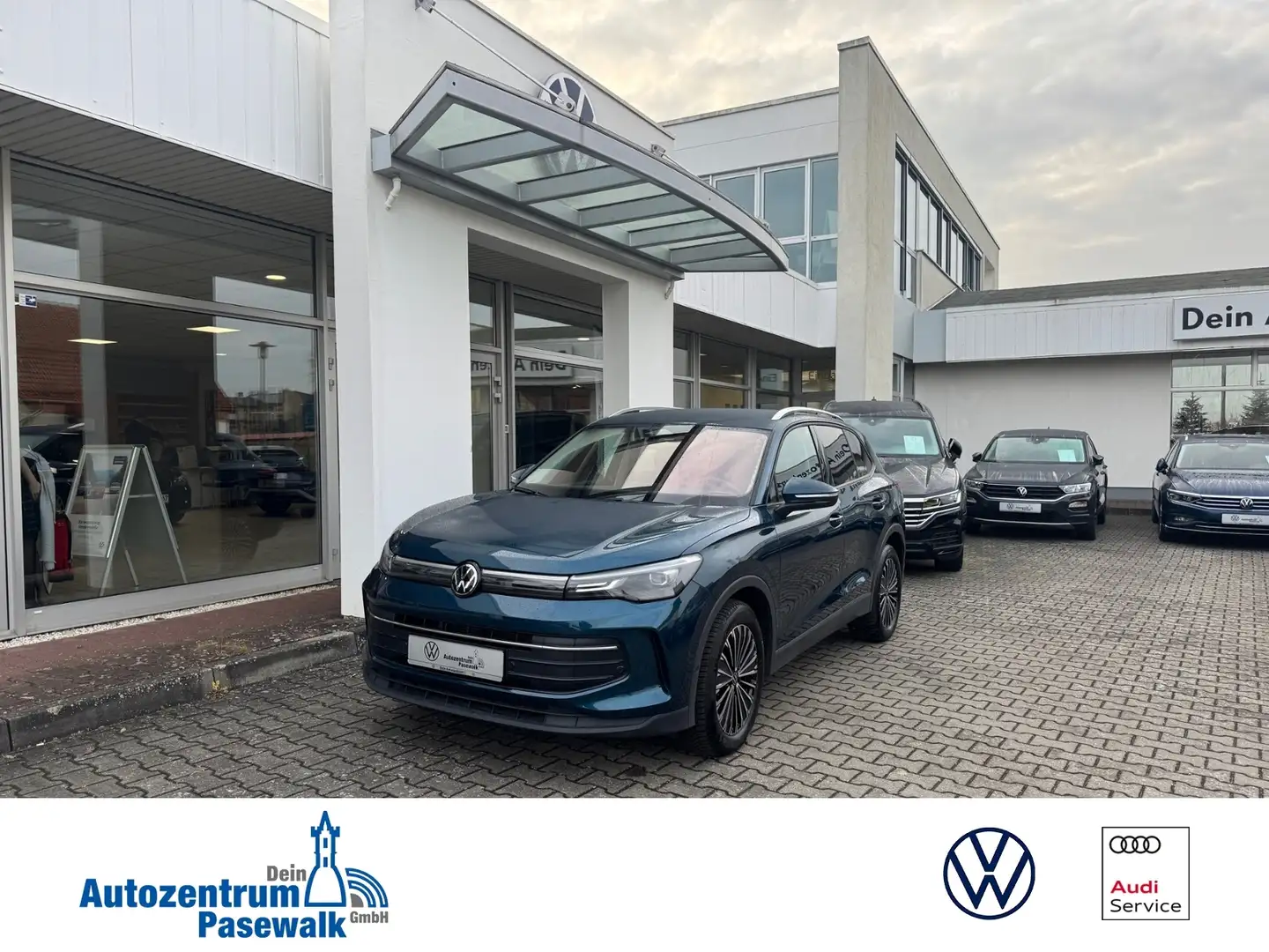 Volkswagen Tiguan CT 1.5 eTSI DSG Life Blau - 1