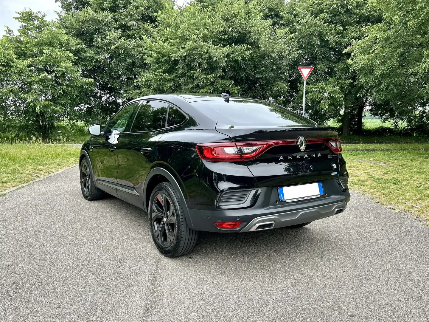 Renault Arkana Hybrid E-TECH 145 CV R.S. Line Negro - 2