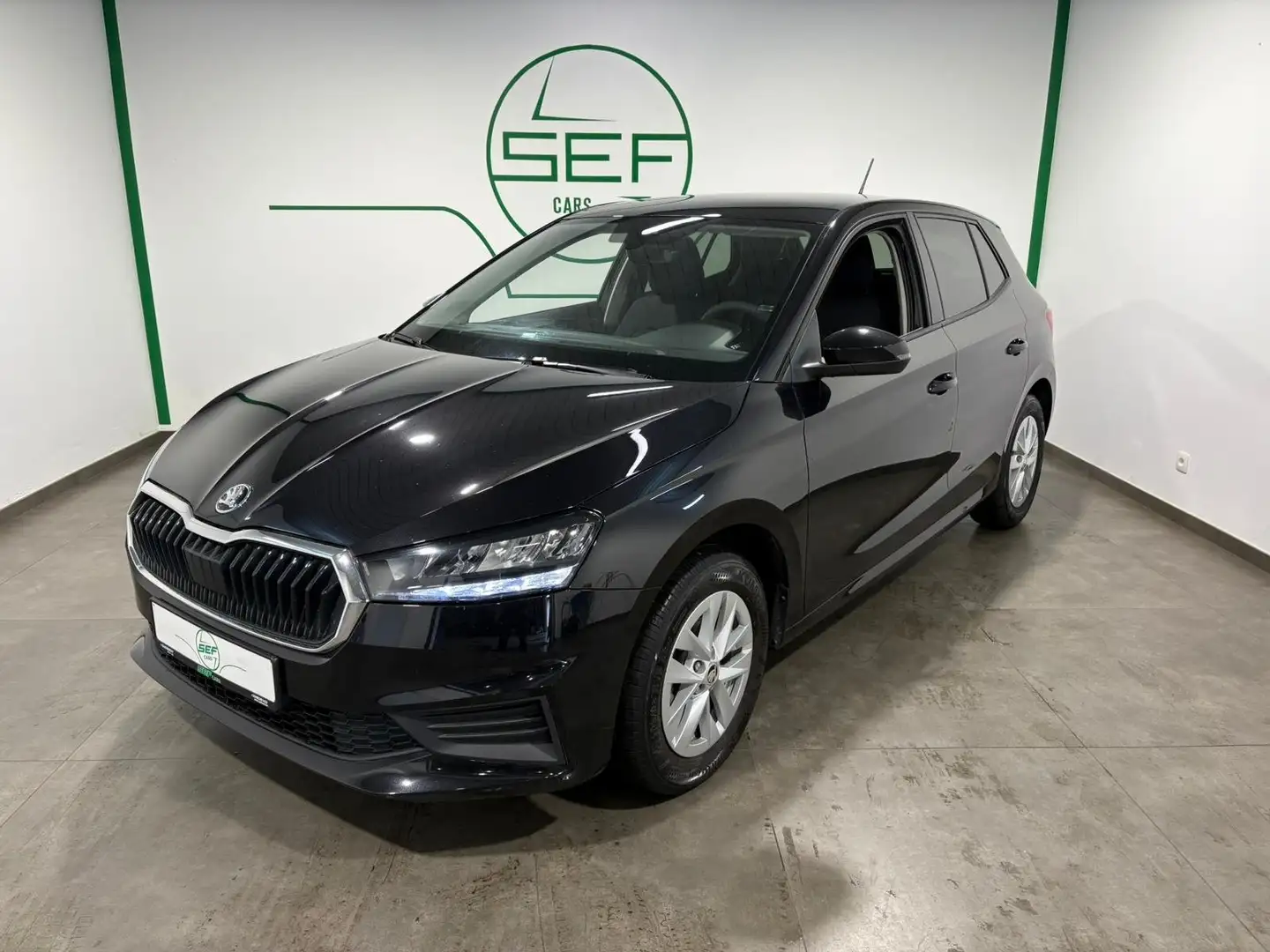 Skoda Fabia * 1.0i ** Active ** Carplay ** Garantie 12 mois * Noir - 1