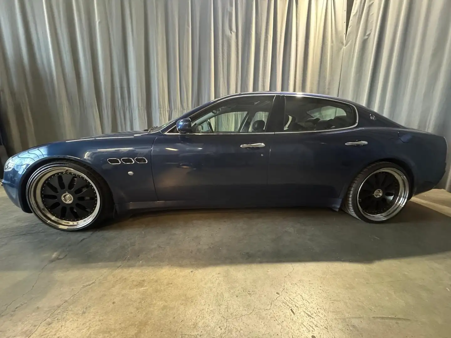 Maserati Quattroporte Quattroporte Blau - 1