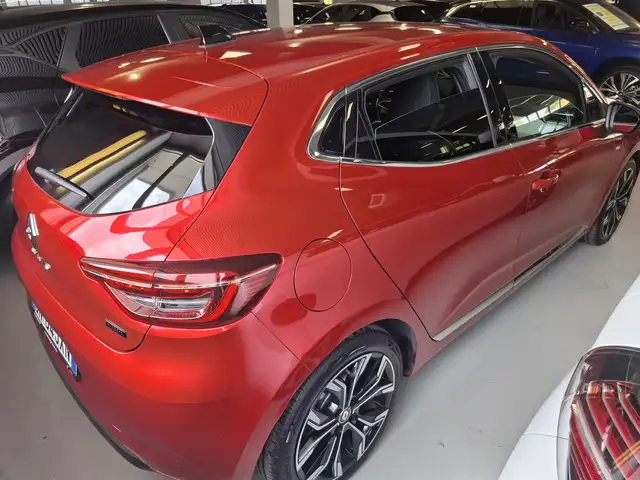 Renault Clio view 12