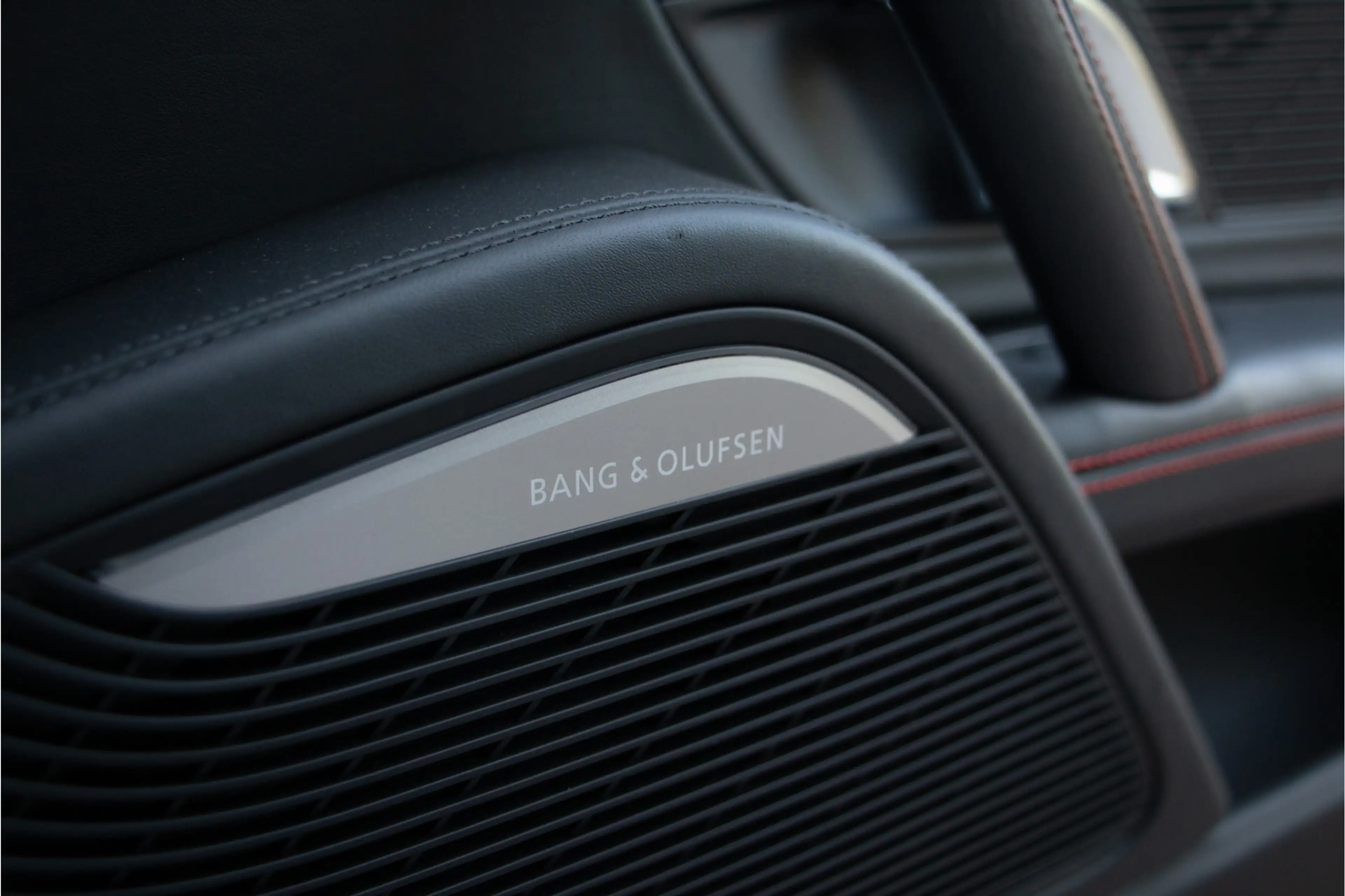 Audi R8 5.2 FSI Quattro Plus 610PK | Ceramic Brakes | B&O — photo 9