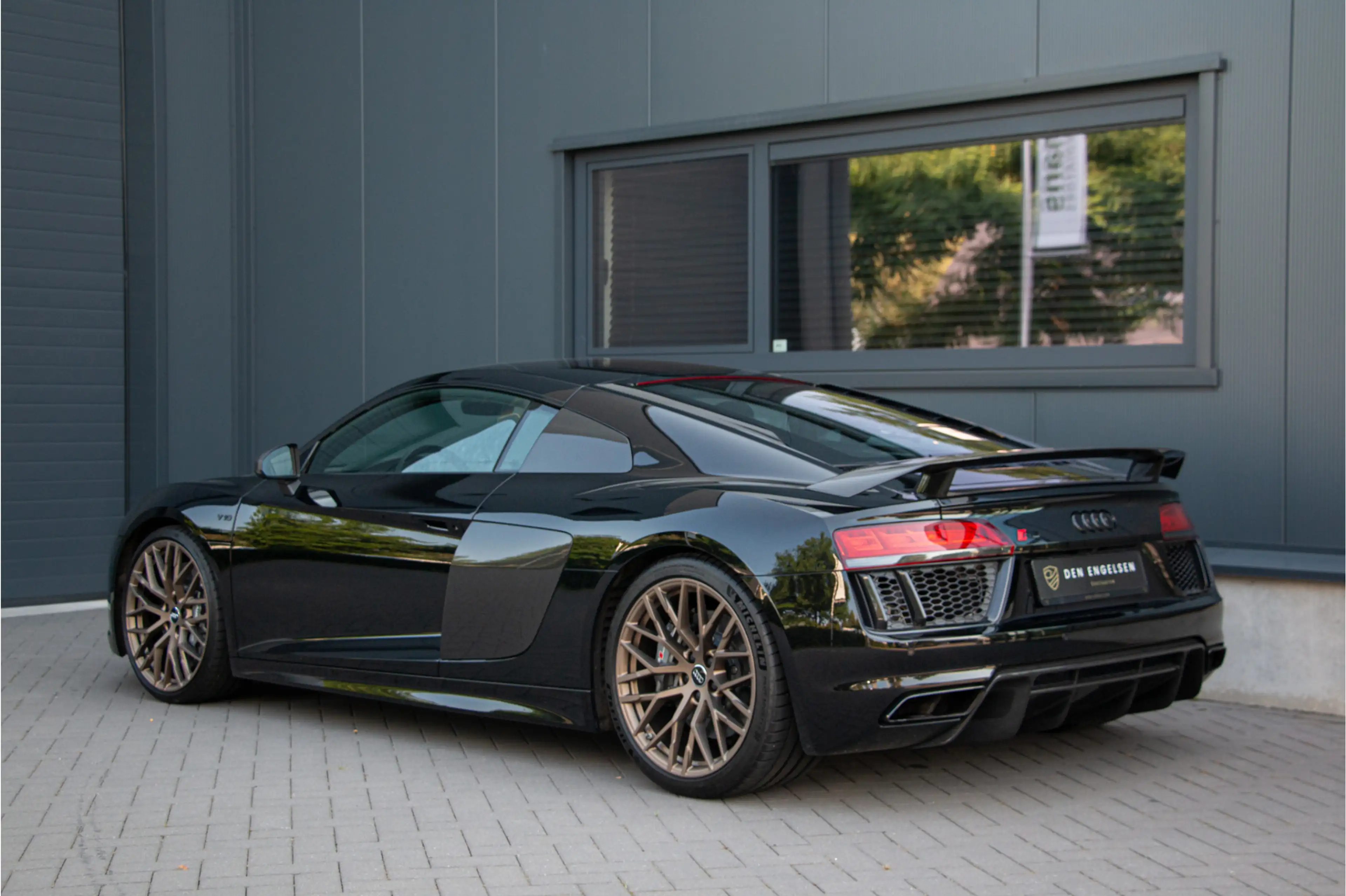 Audi R8 5.2 FSI Quattro Plus 610PK | Ceramic Brakes | B&O — photo 3