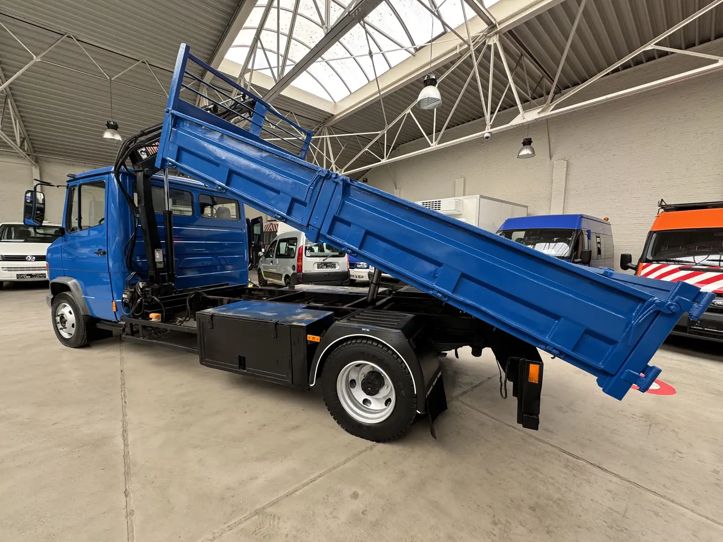 Mercedes-Benz Vario 1 VARIO 814D | KIPPER | KRAAN | Blau - 2