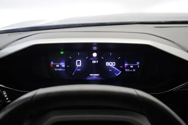 Peugeot 308 view 5