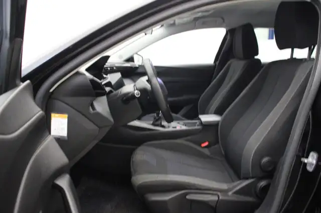 Peugeot 308 view 10