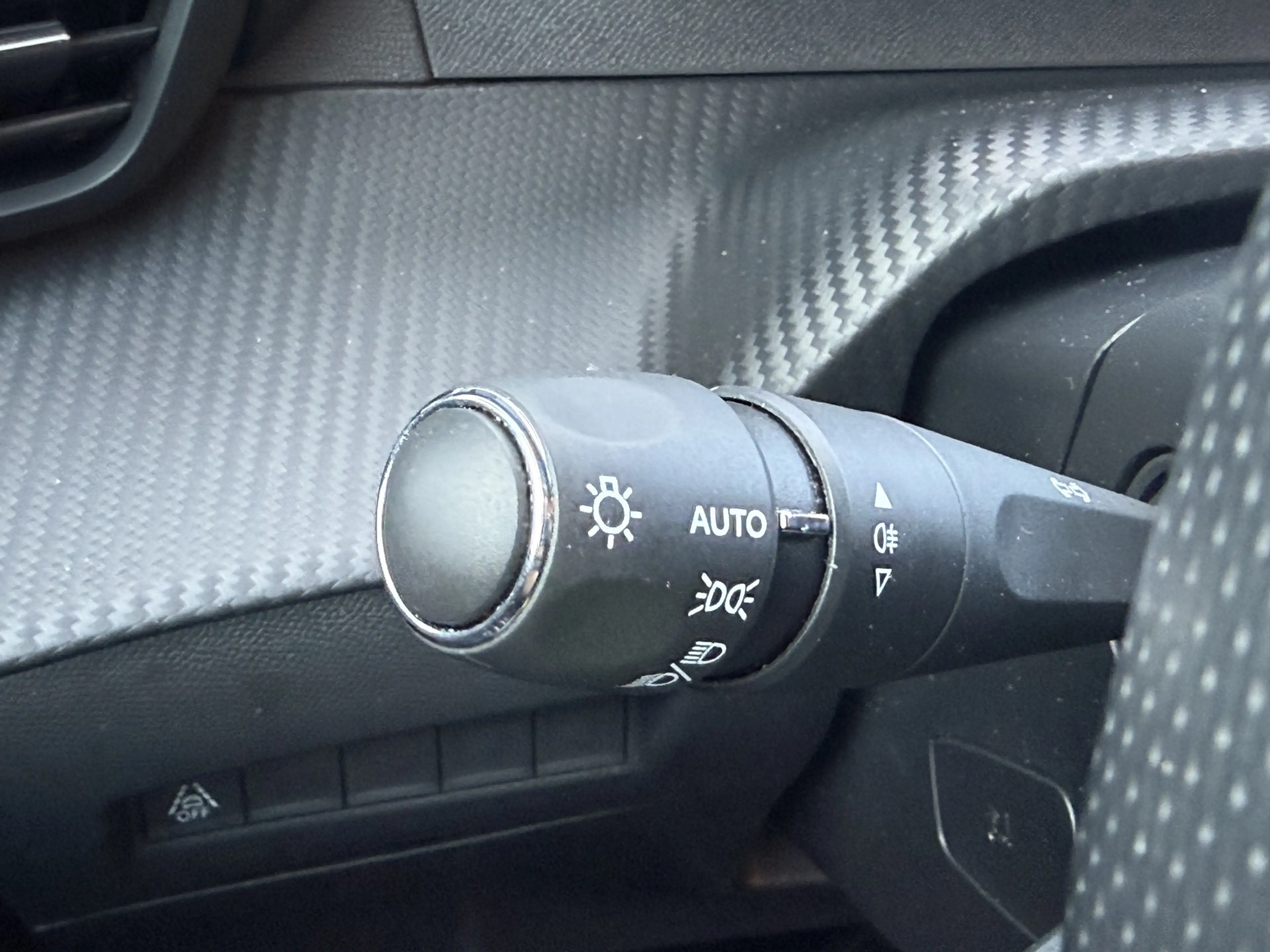 Peugeot e-2008 BWJ 2023 EV GT 136 PK 50 kWh PANO DAK | KEYLESS | — photo 11
