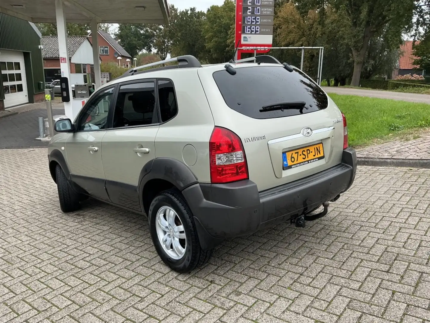 Hyundai TUCSON 2.0I STYLE Gris - 2