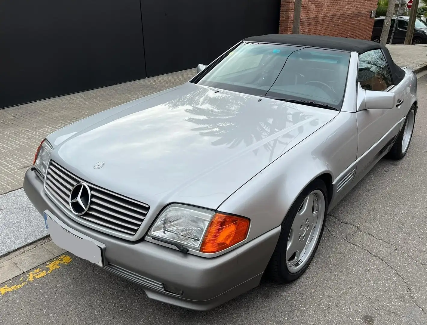 Mercedes-Benz SL 600 AMG Srebrny - 1