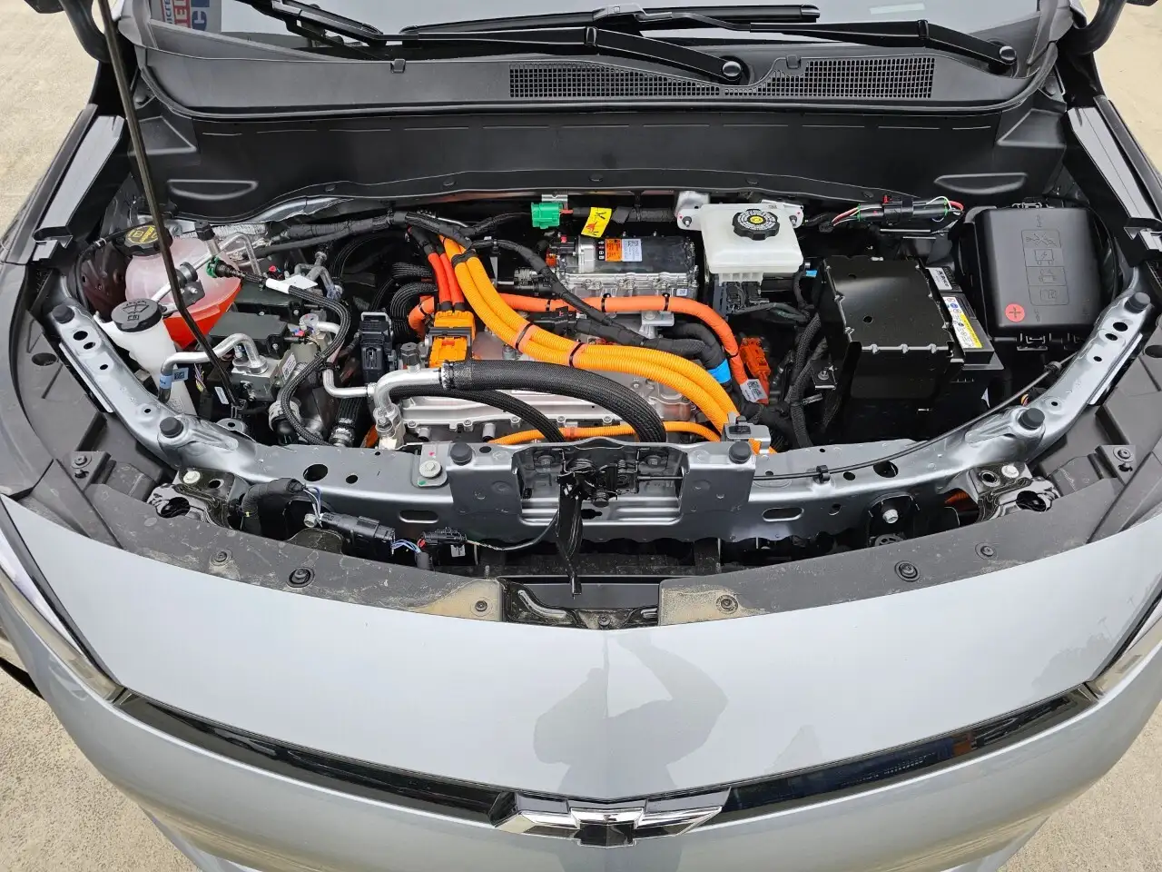 Chevrolet Bolt снимка Chevrolet Bolt