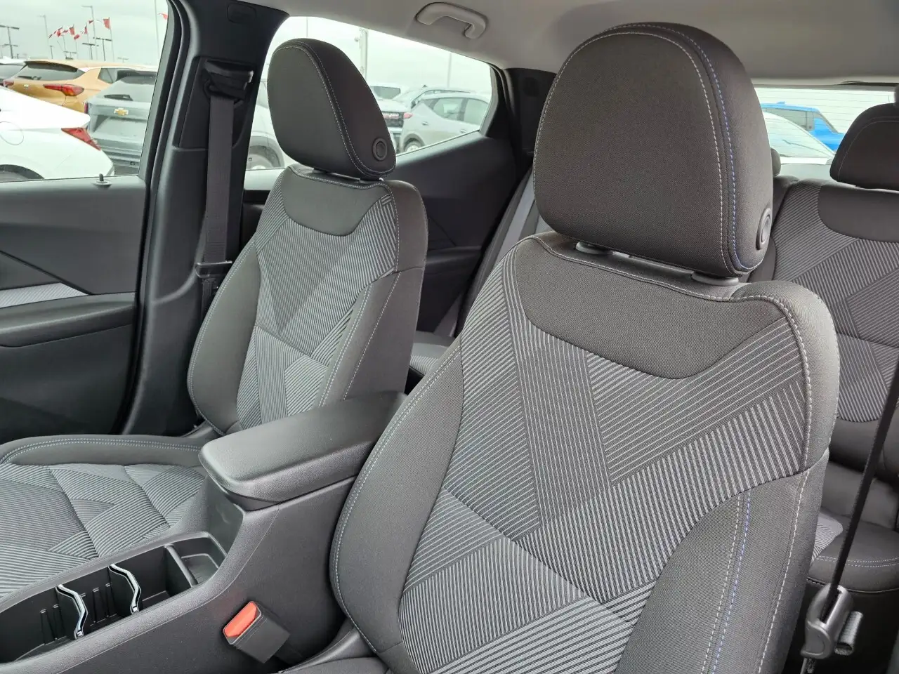 Chevrolet Bolt снимка Chevrolet Bolt