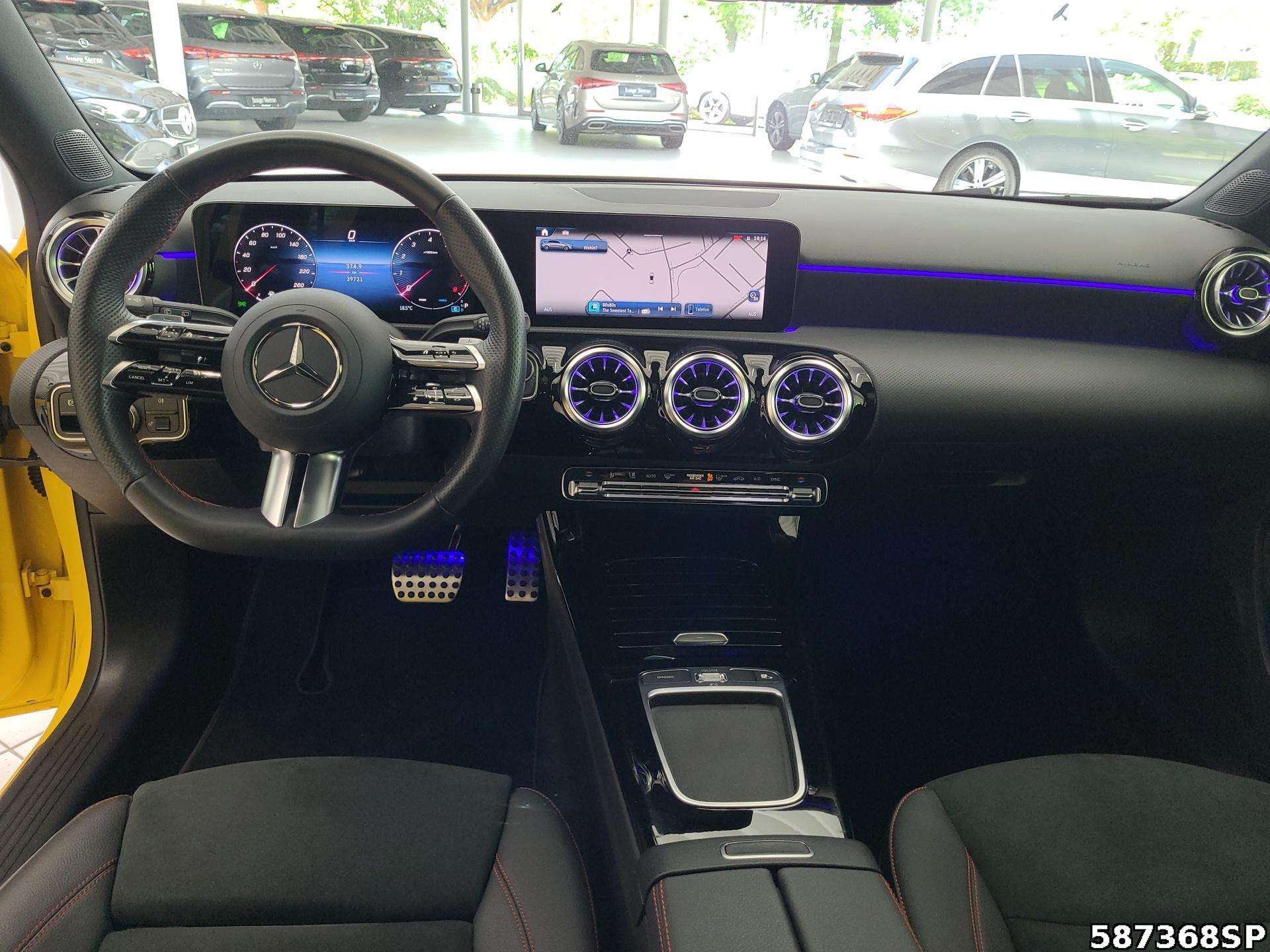 Mercedes-Benz A 180