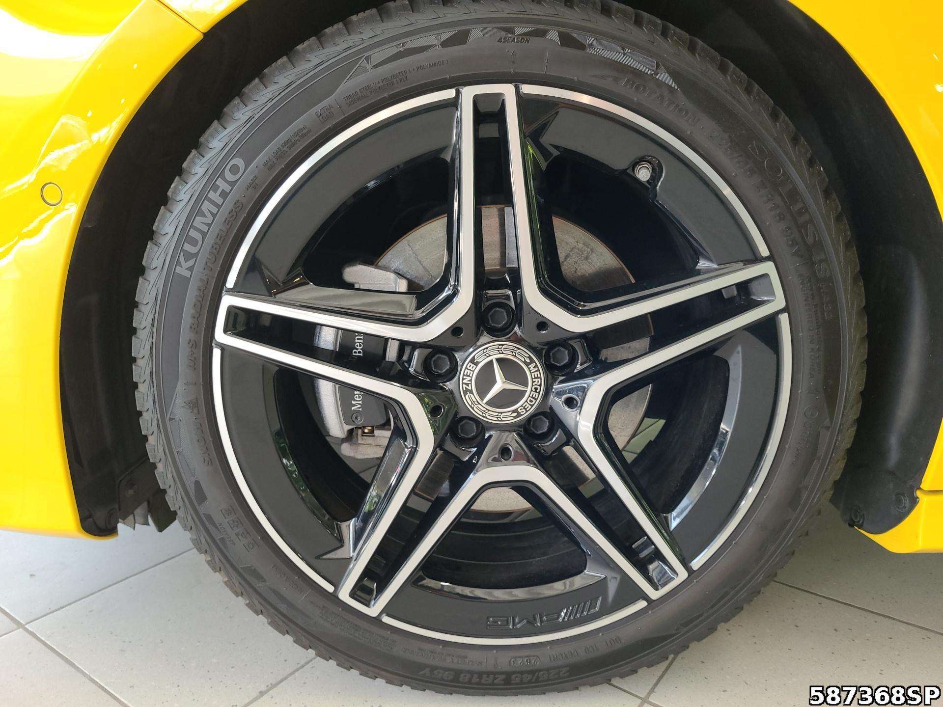 Mercedes-Benz A 180