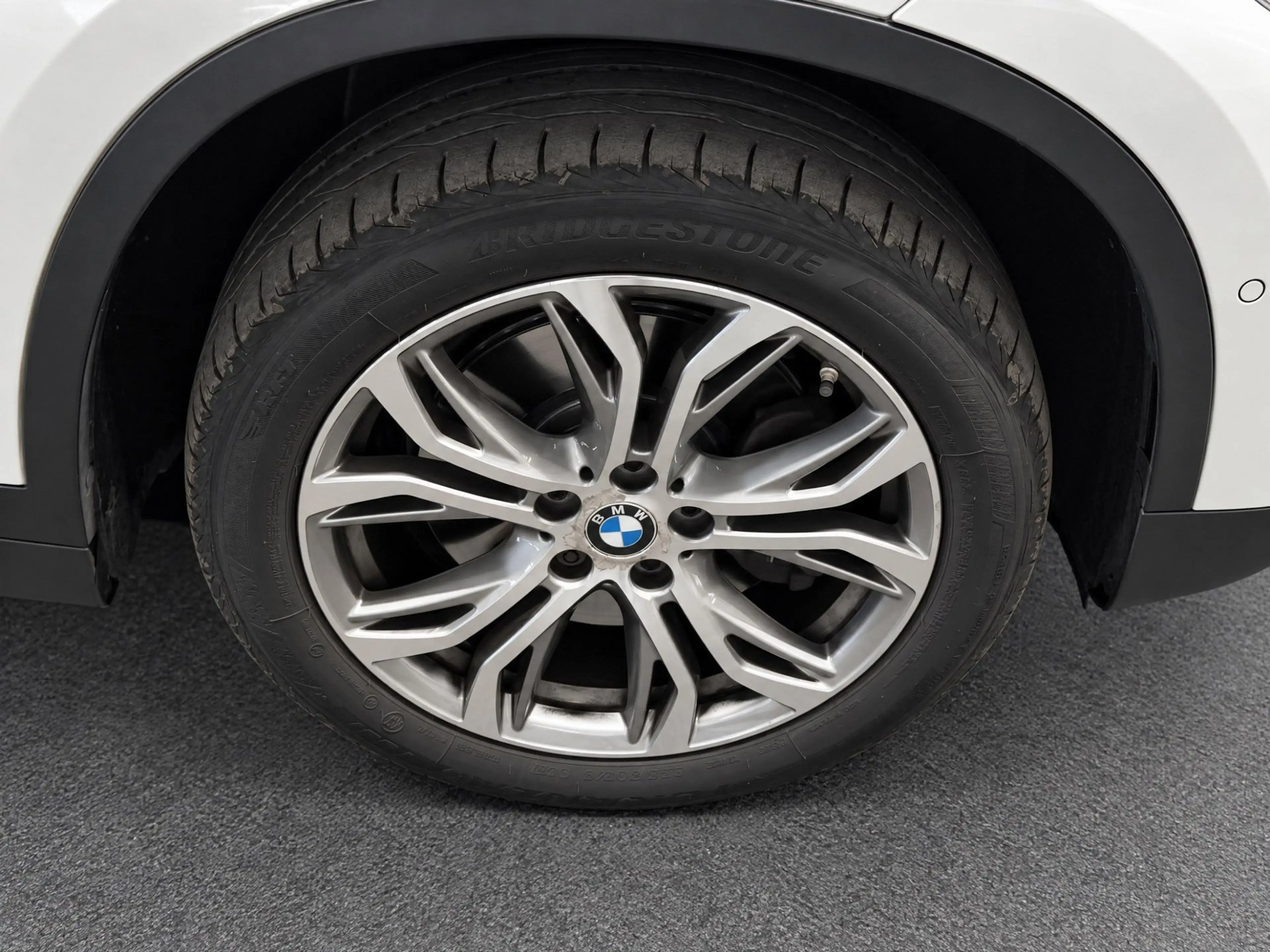 BMW X1 SDrive20i High Executive (LED, ACC, HUD, LEDER, TR — photo 21