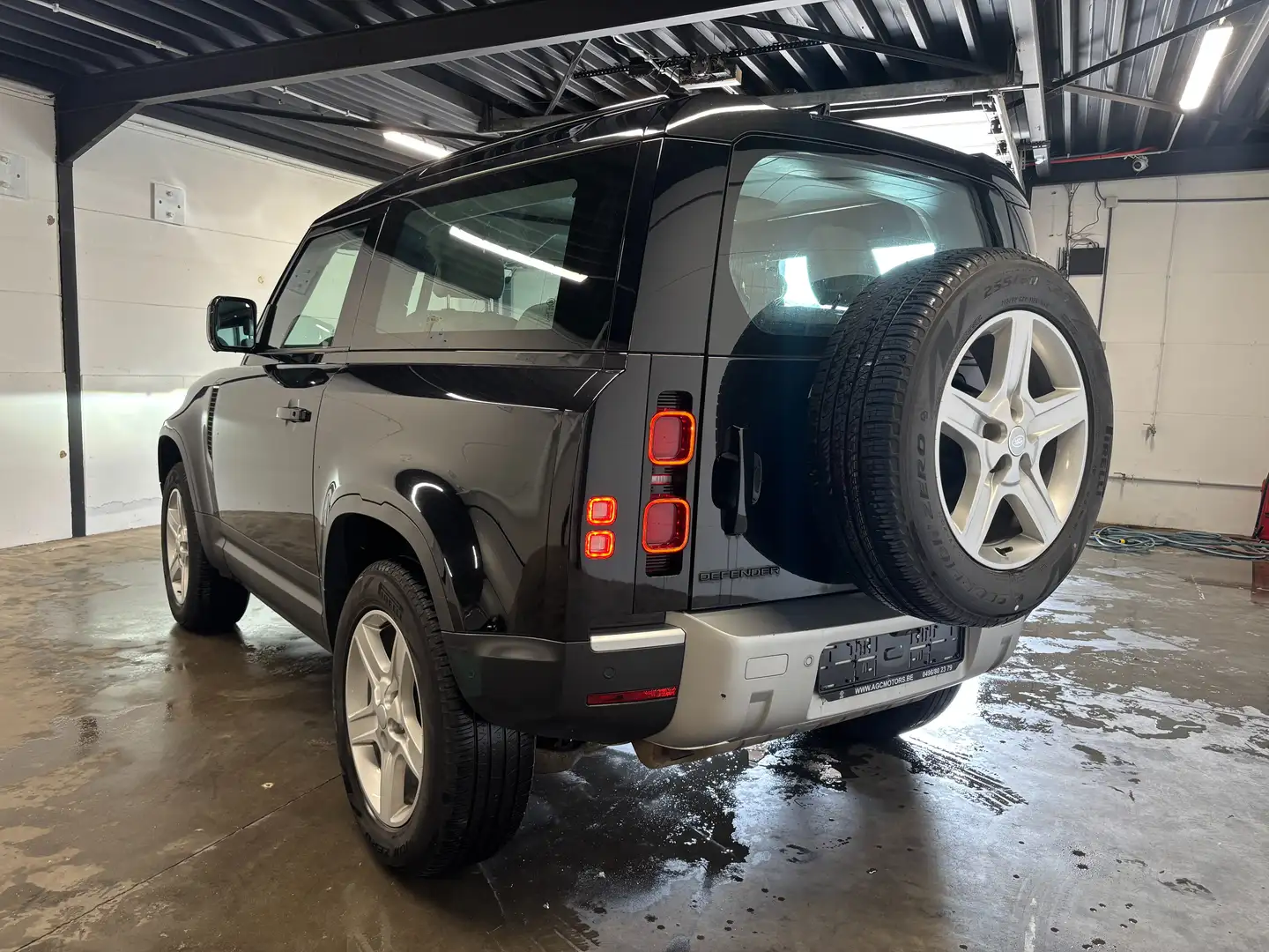 Land Rover Defender Defender 90 2.0 Turbo P300 SE Noir - 2
