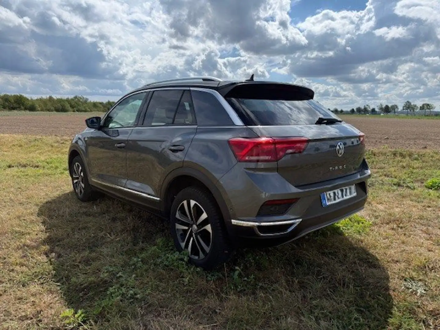 Volkswagen T-Roc T-Roc 1.5 TSI ACT OPF DSG IQ.DRIVE Grau - 2