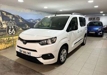 CITY Verso 1.2 vvt i 110 03-2022 prix ht : 12490 ttc 14990