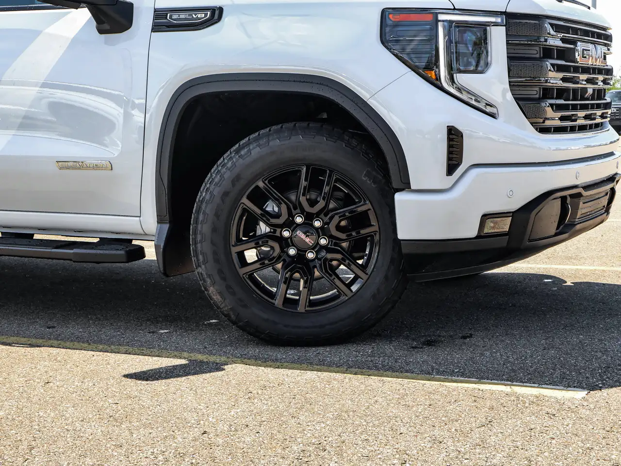GMC Sierra 1500 photo GMC Sierra 1500