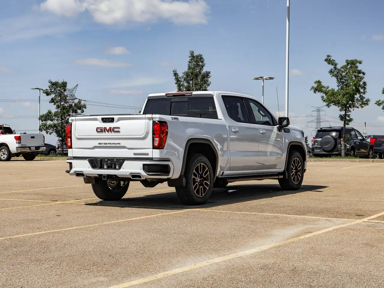 GMC Sierra 1500 photo GMC Sierra 1500