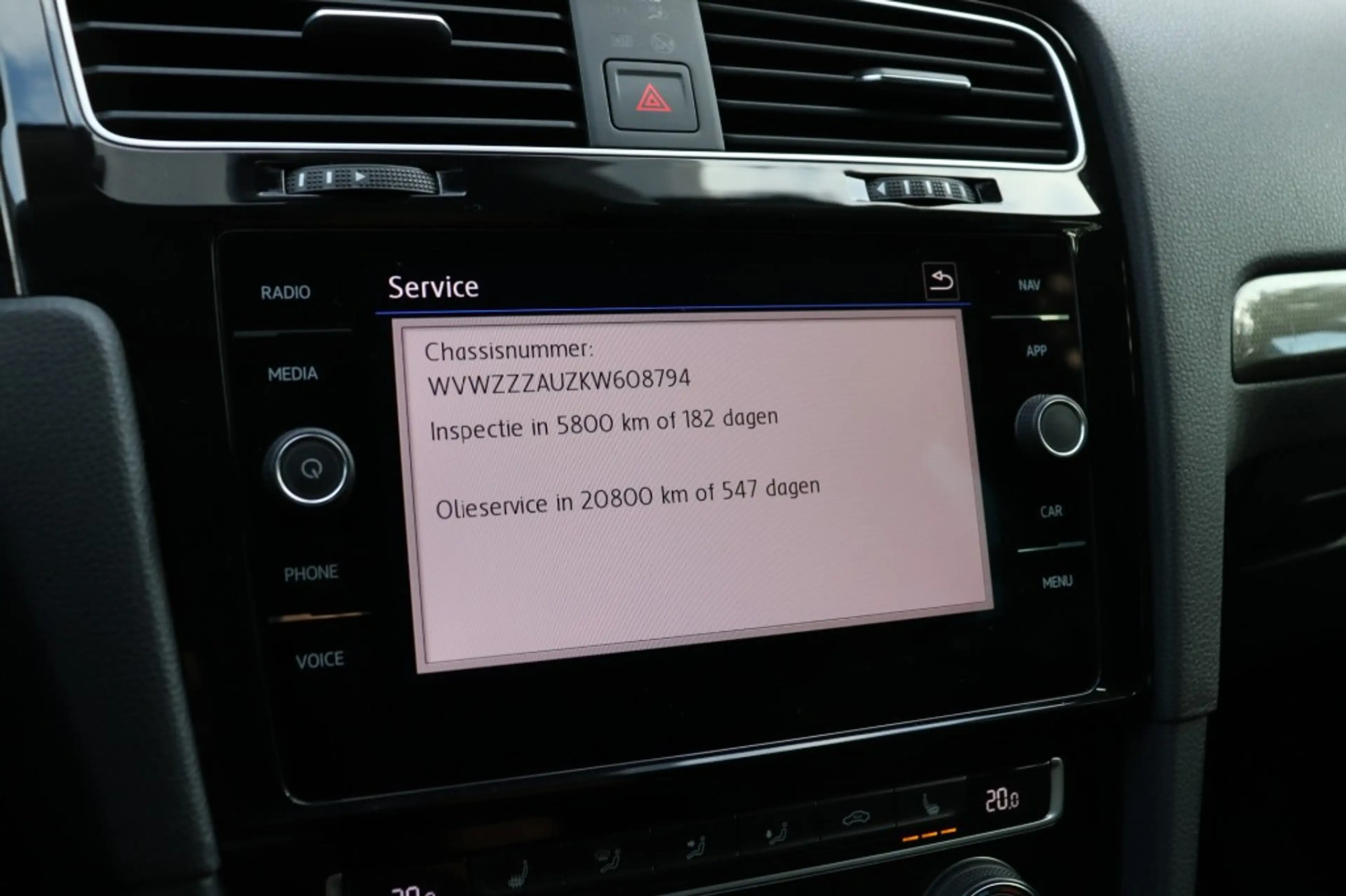Volkswagen Golf 1.0 TSI 116PK IQ.LINE/LANE.ASSIST/BLIND.SPOT/ADAP. — photo 39