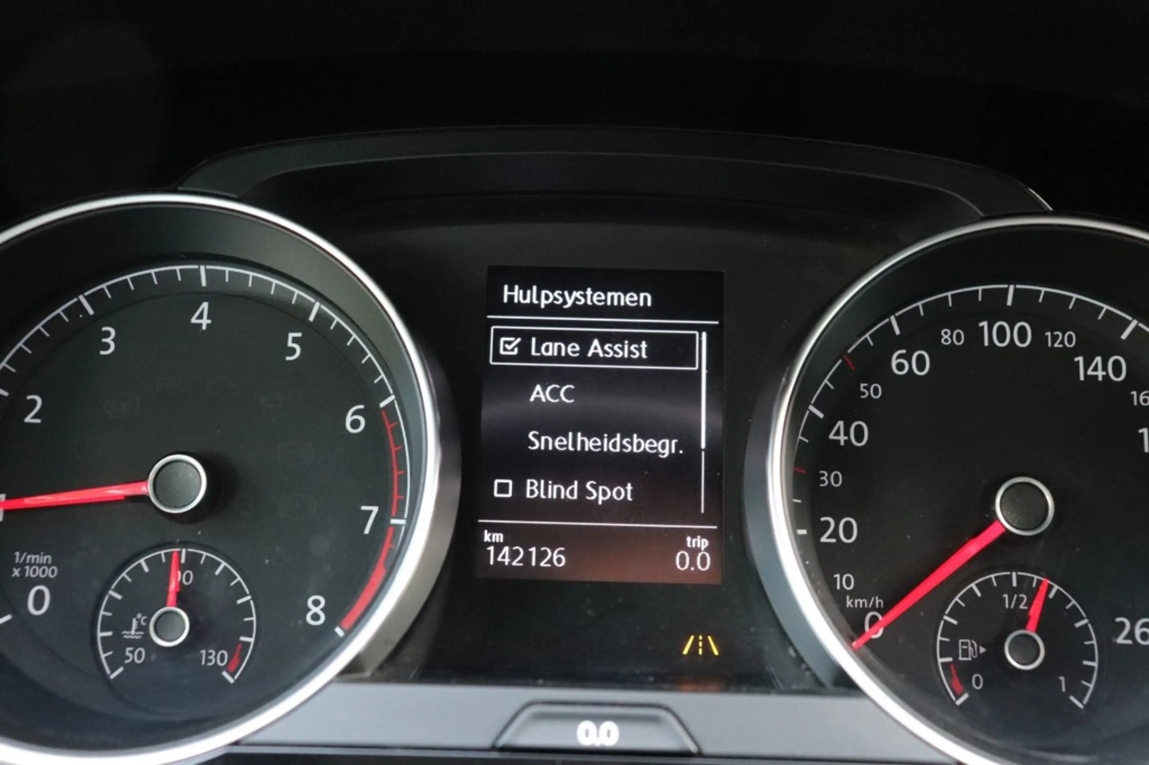 Volkswagen Golf 1.0 TSI 116PK IQ.LINE/LANE.ASSIST/BLIND.SPOT/ADAP. — photo 16