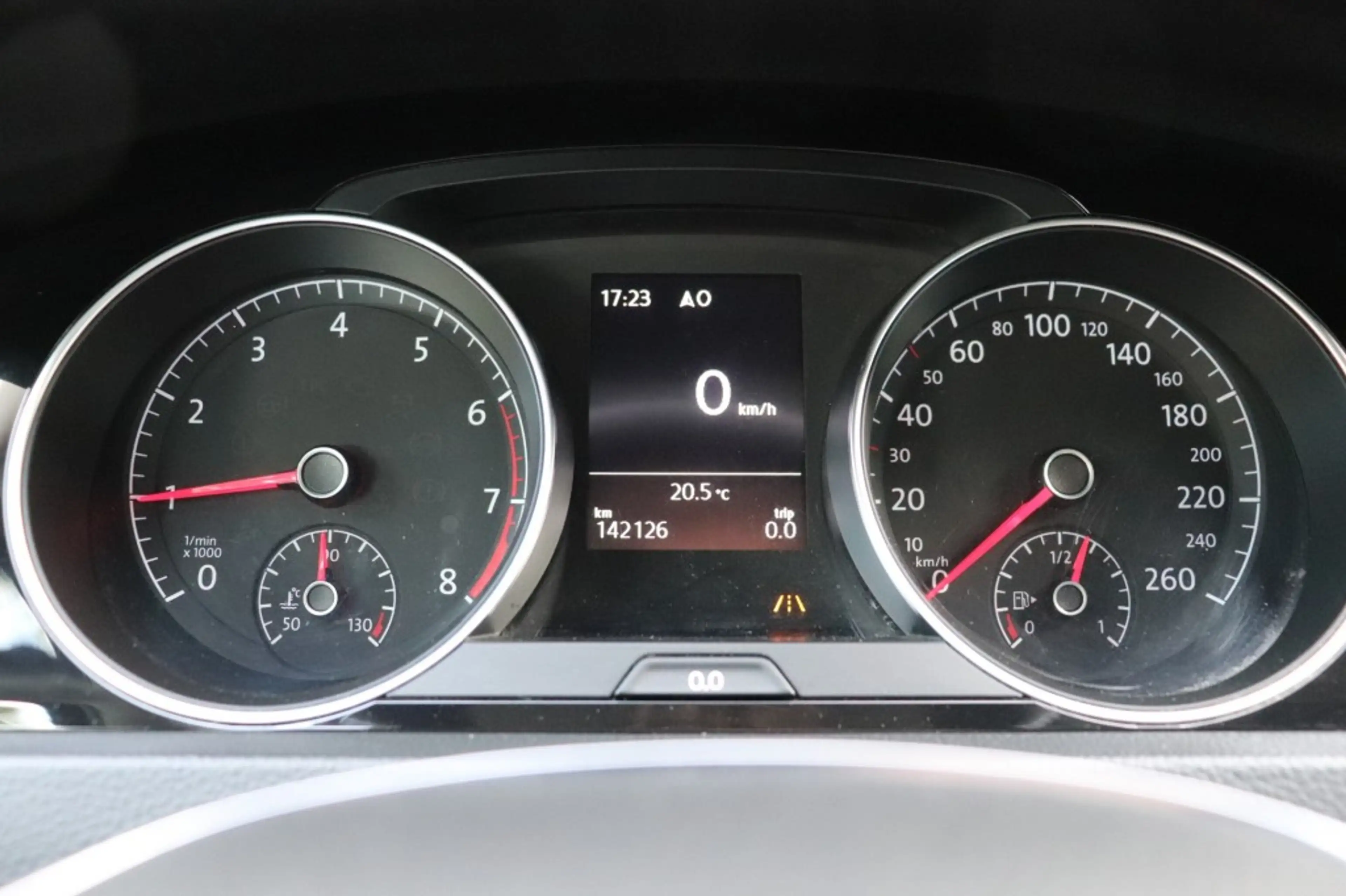 Volkswagen Golf 1.0 TSI 116PK IQ.LINE/LANE.ASSIST/BLIND.SPOT/ADAP. — photo 14