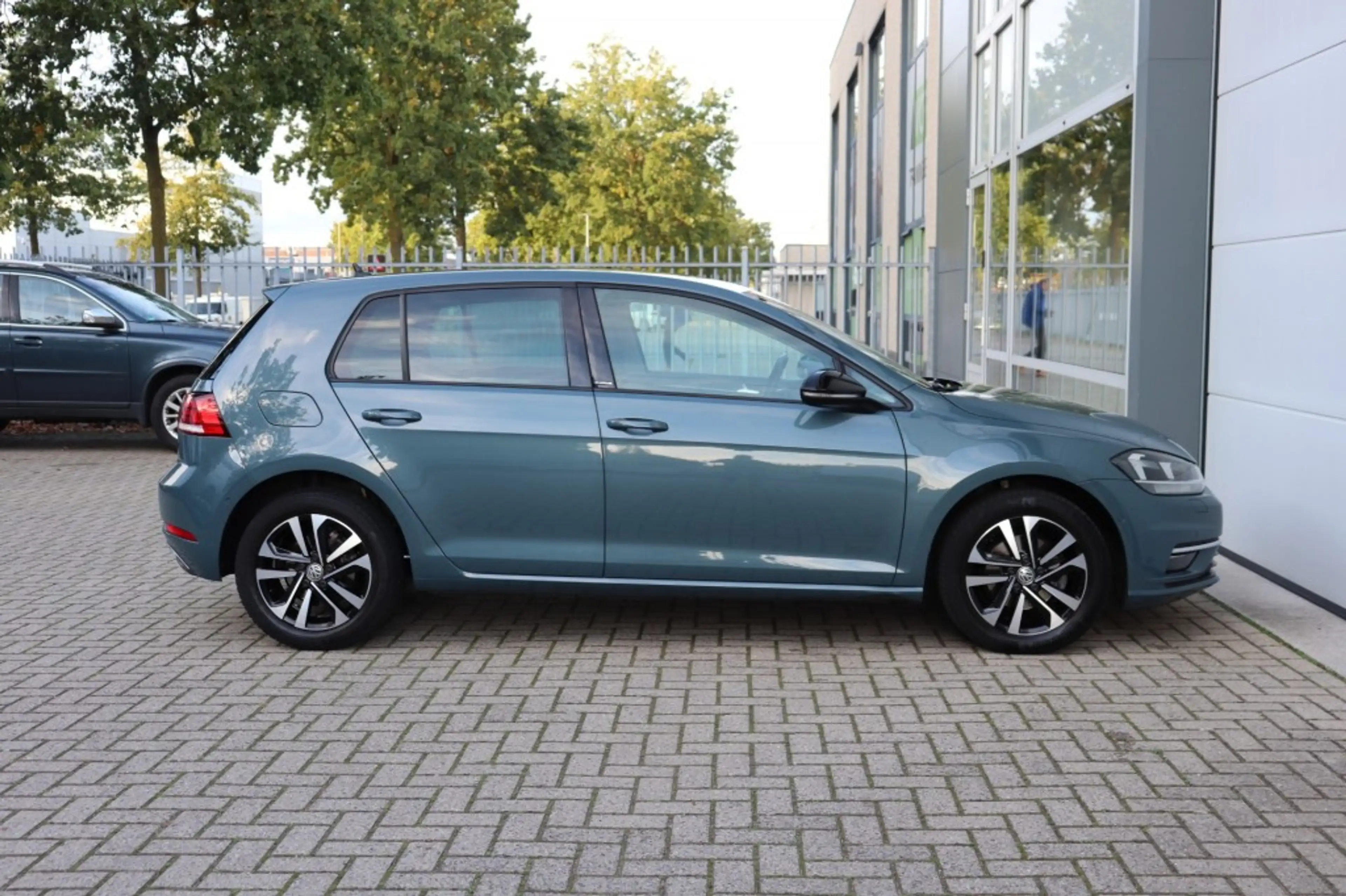 Volkswagen Golf 1.0 TSI 116PK IQ.LINE/LANE.ASSIST/BLIND.SPOT/ADAP. — photo 5