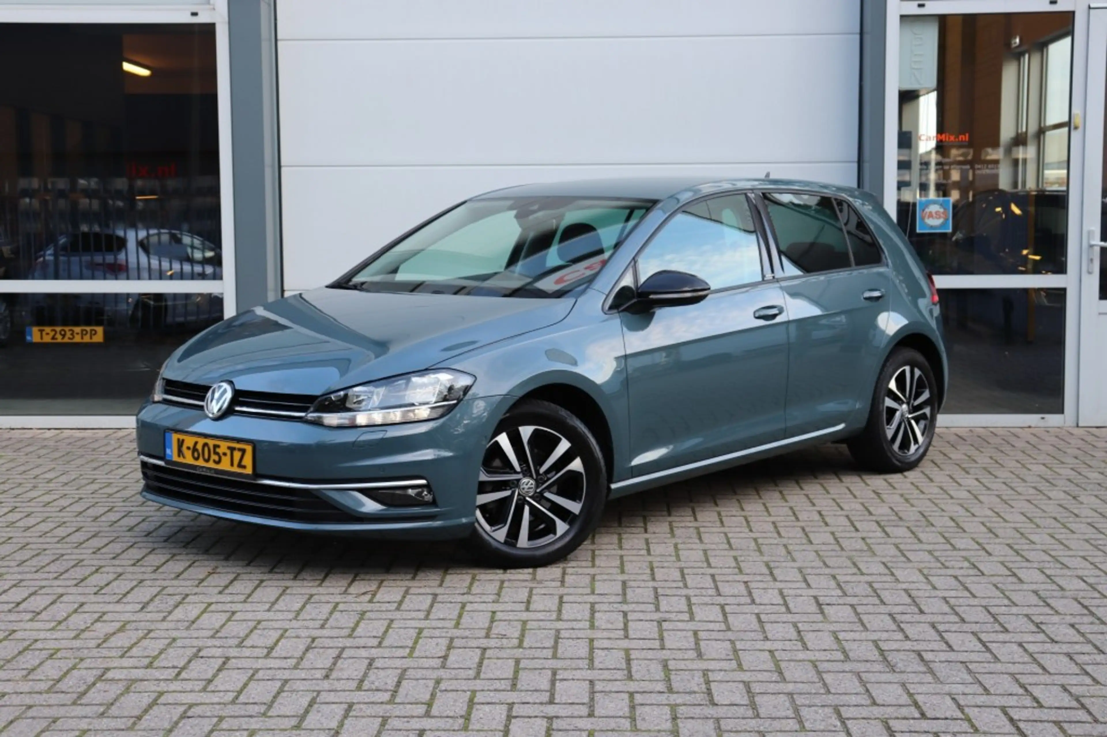 Volkswagen Golf 1.0 TSI 116PK IQ.LINE/LANE.ASSIST/BLIND.SPOT/ADAP.