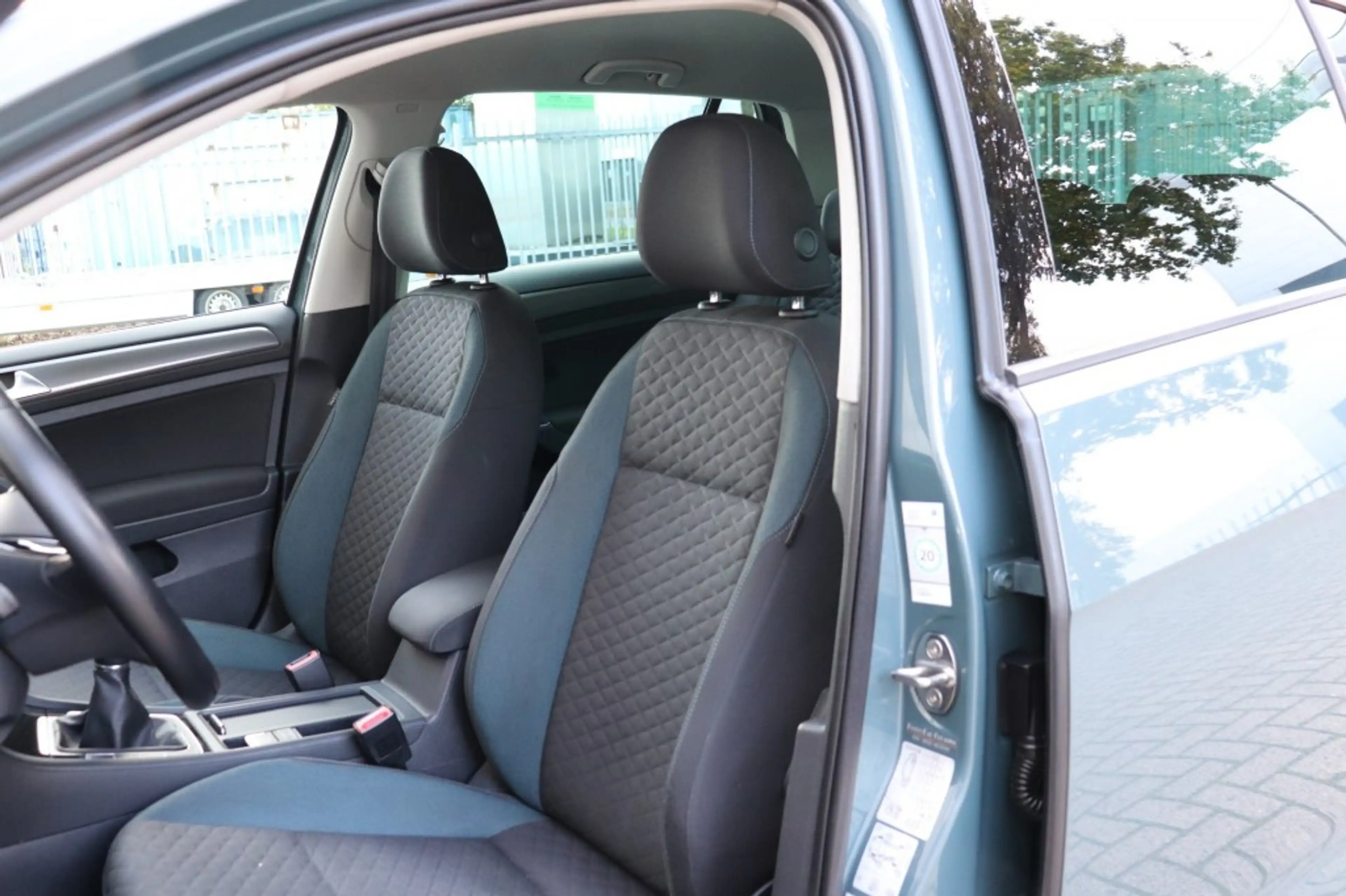 Volkswagen Golf 1.0 TSI 116PK IQ.LINE/LANE.ASSIST/BLIND.SPOT/ADAP. — photo 11