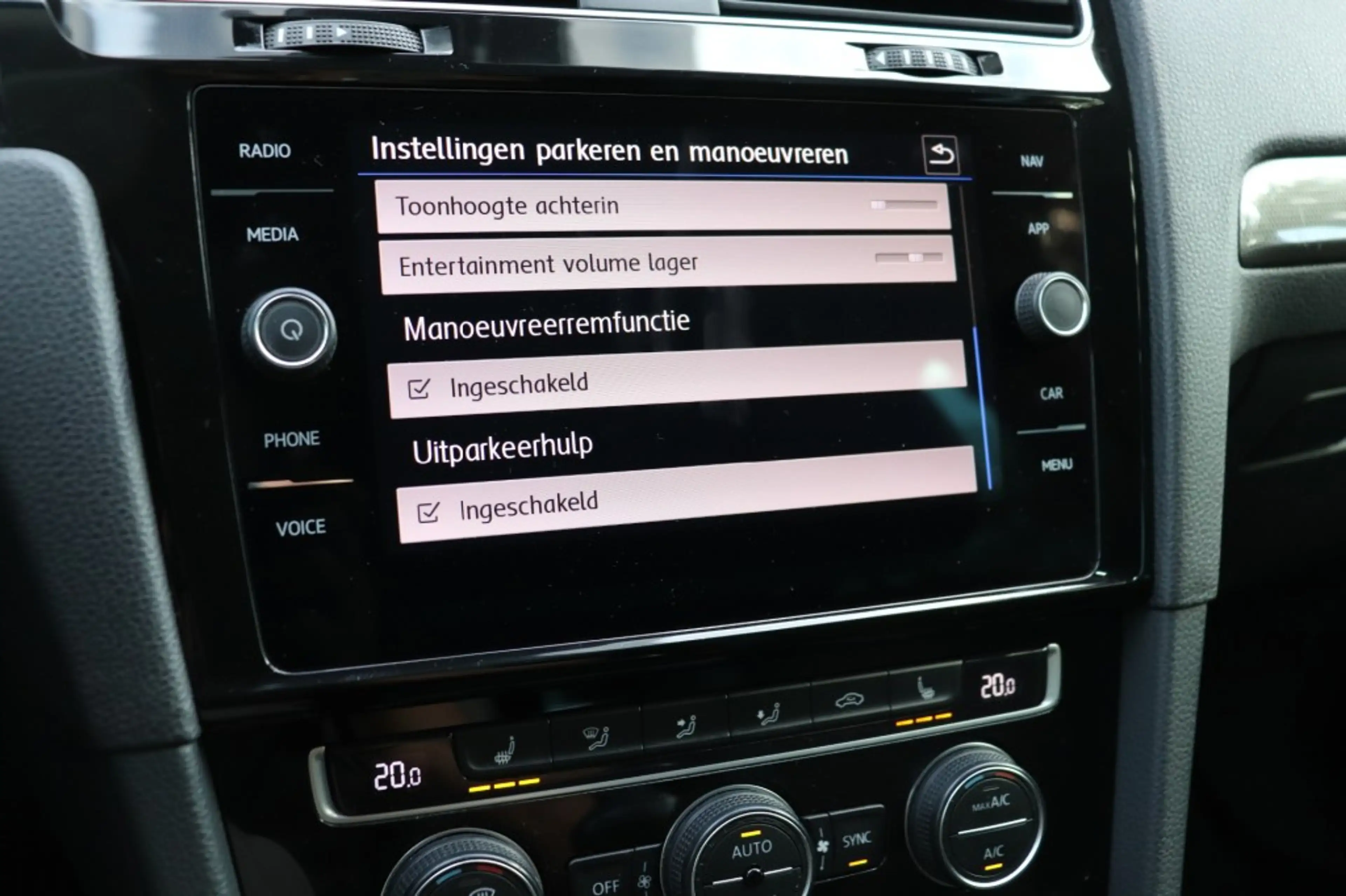 Volkswagen Golf 1.0 TSI 116PK IQ.LINE/LANE.ASSIST/BLIND.SPOT/ADAP. — photo 44