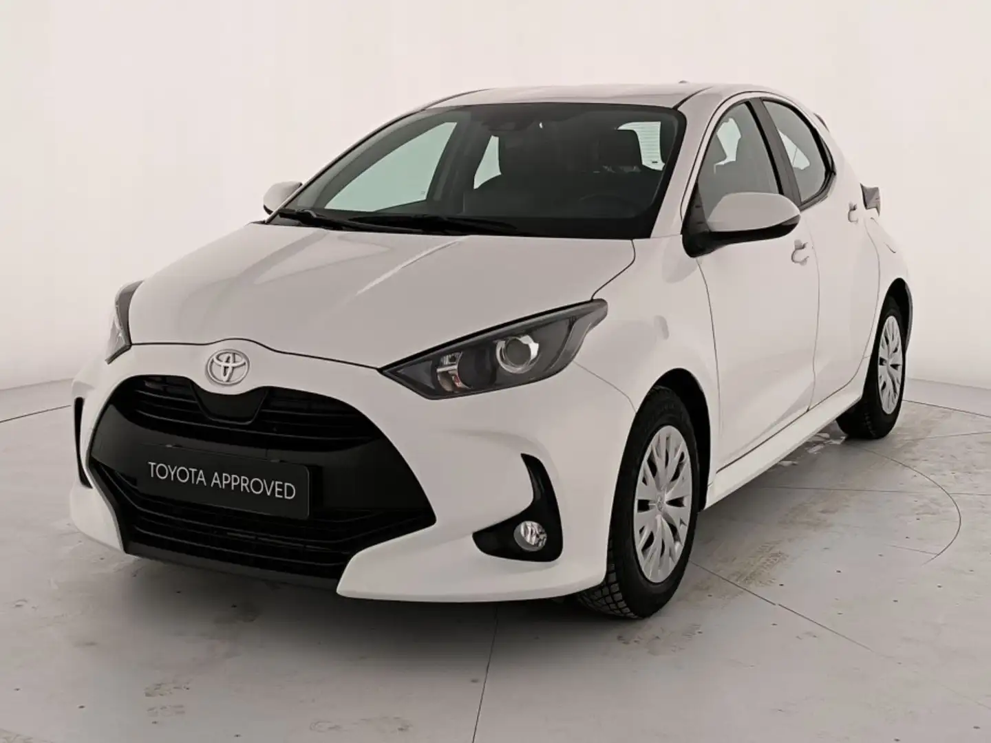 Toyota Yaris 1.0 active - 1
