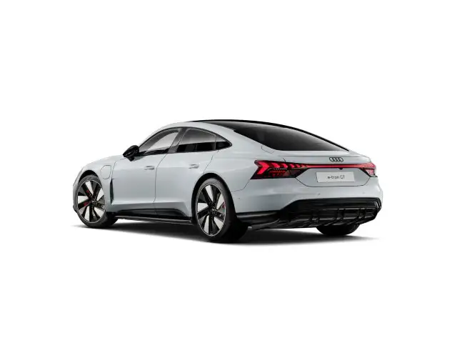 Audi e-tron GT view 5