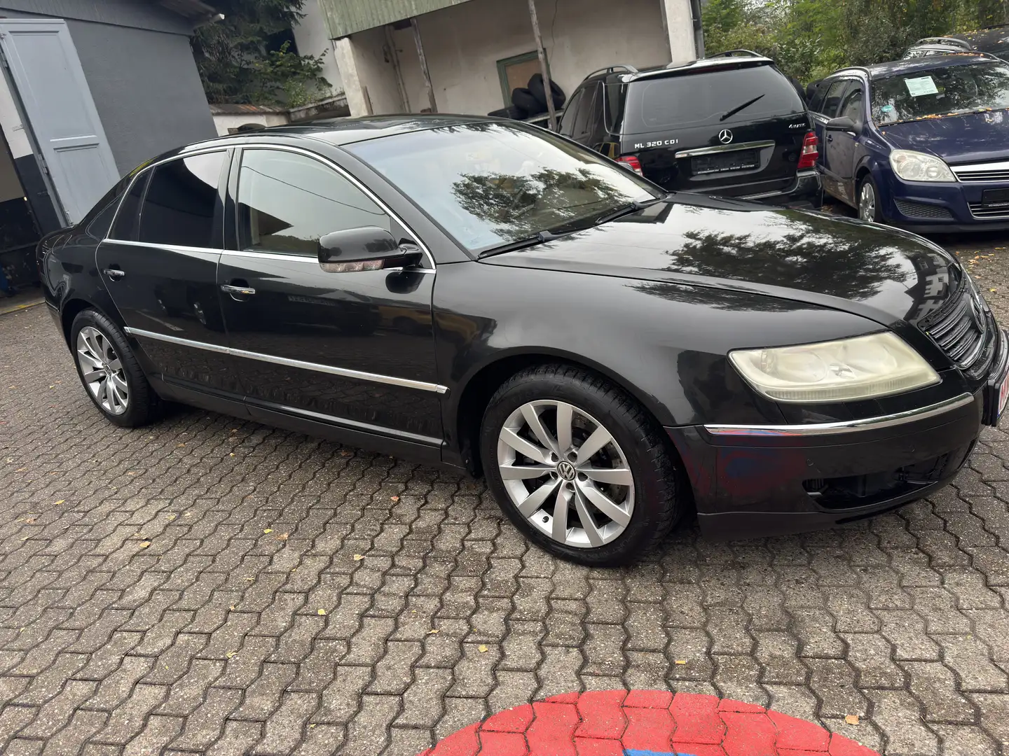 Volkswagen Phaeton Phaeton Diesel 5.0 V10 TDI 4MOTION Automatik Schwarz - 2