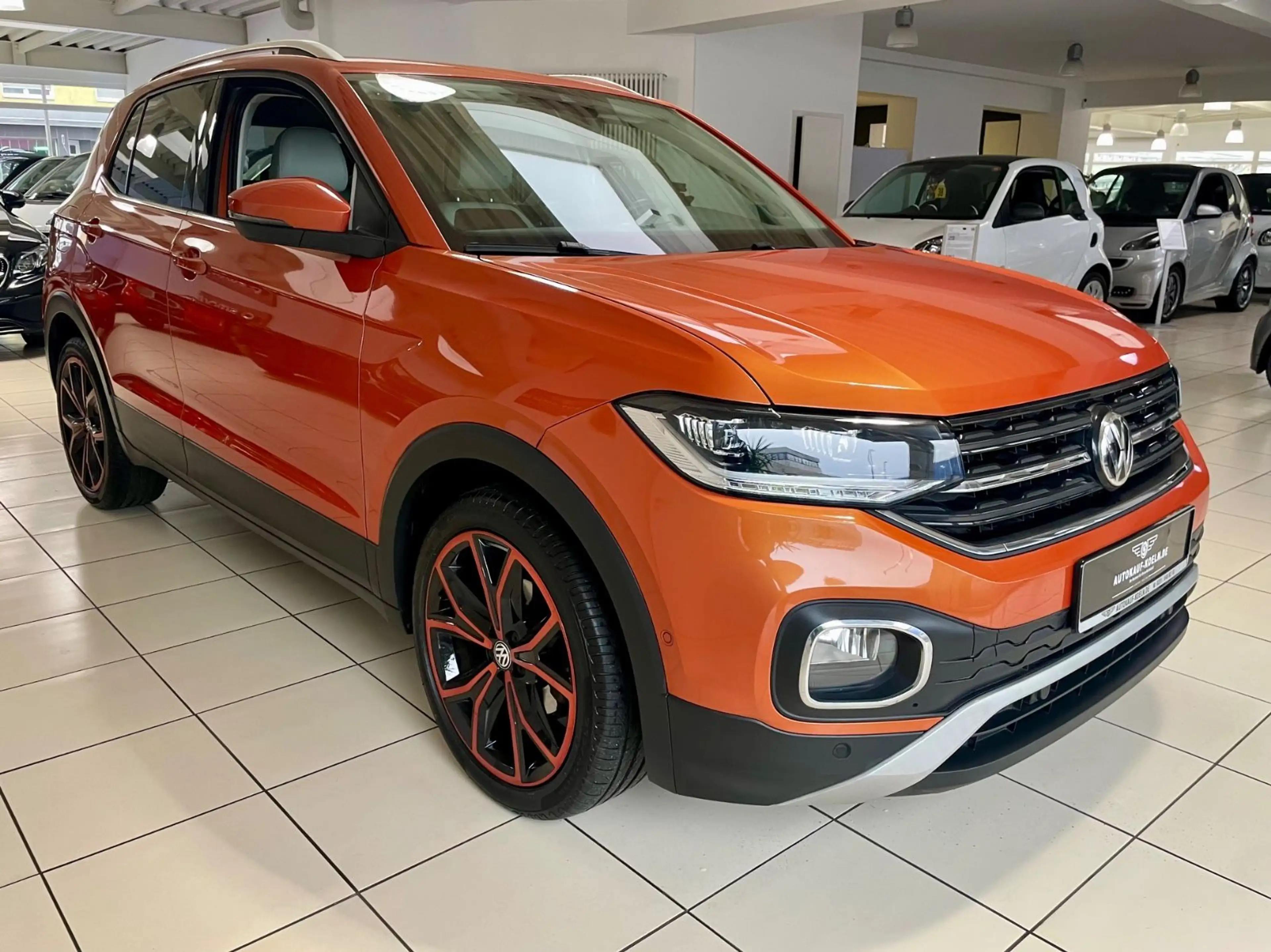 Volkswagen T-Cross Style 1,0 Automatik/Navi/Alus — photo 3