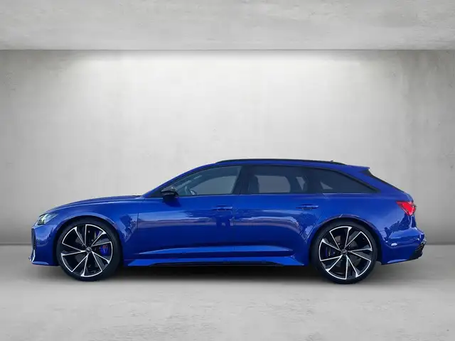 Audi RS6 view 2
