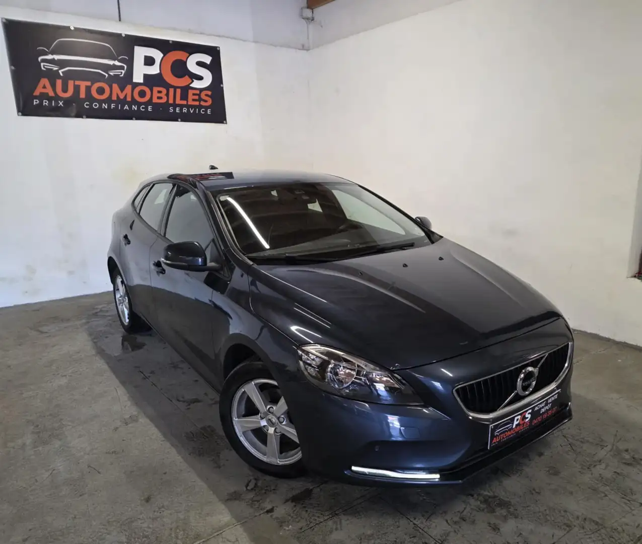 Volvo V40 2.0 D2 Eco Kinetic*GPS*PDC AVT-ARR*CARNET Grijs - 1