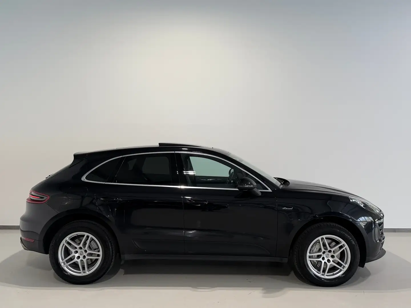 Porsche Macan S Diesel 3,0 DSG/Panorama/AHK/Memory Schwarz - 2