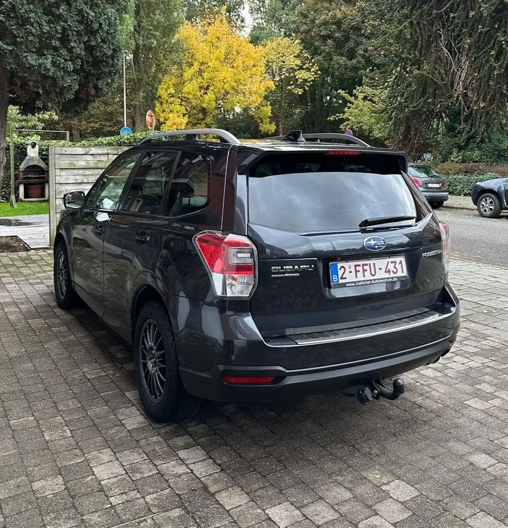 Subaru Forester 2.0X Lineartronic Platinum - 2