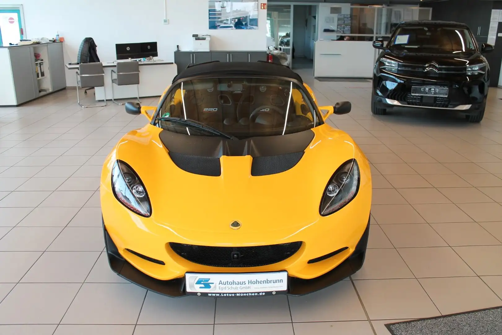 Lotus Elise Cup 220 Amarillo - 2