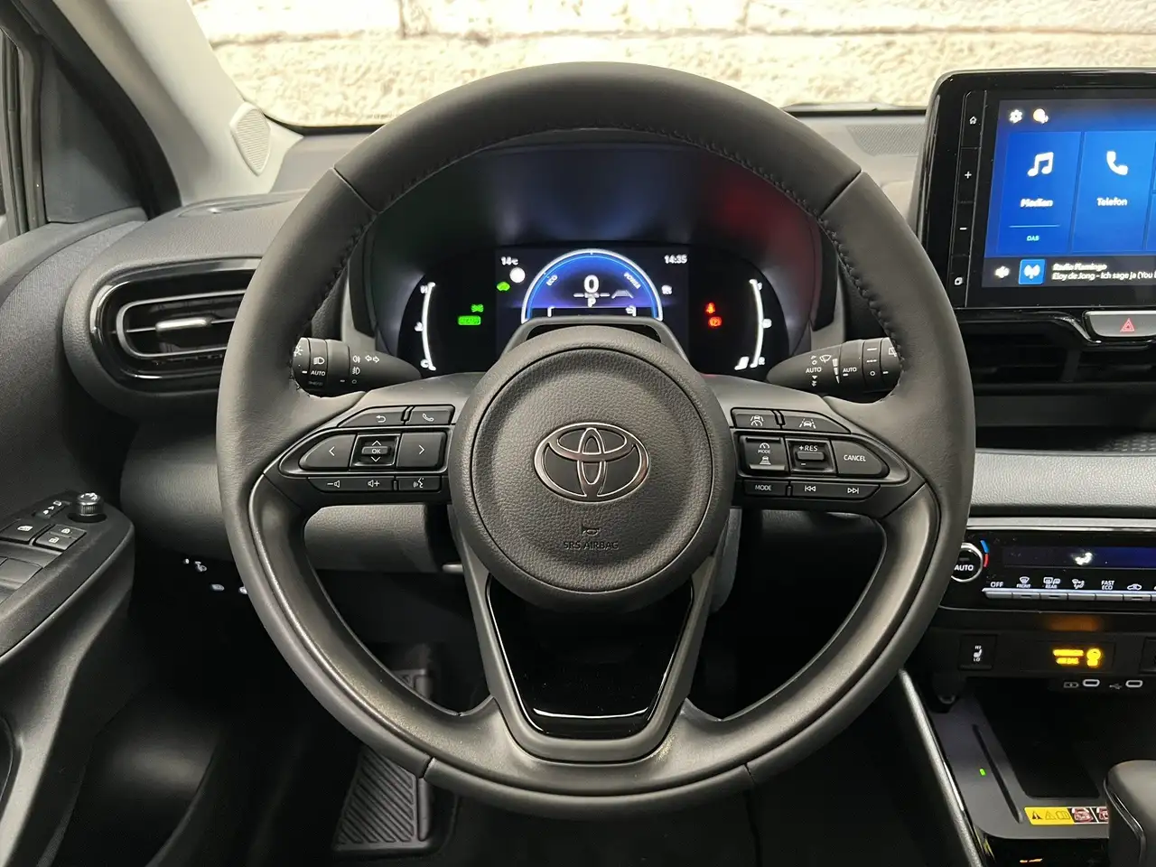 Toyota Yaris 2026 — фото 10