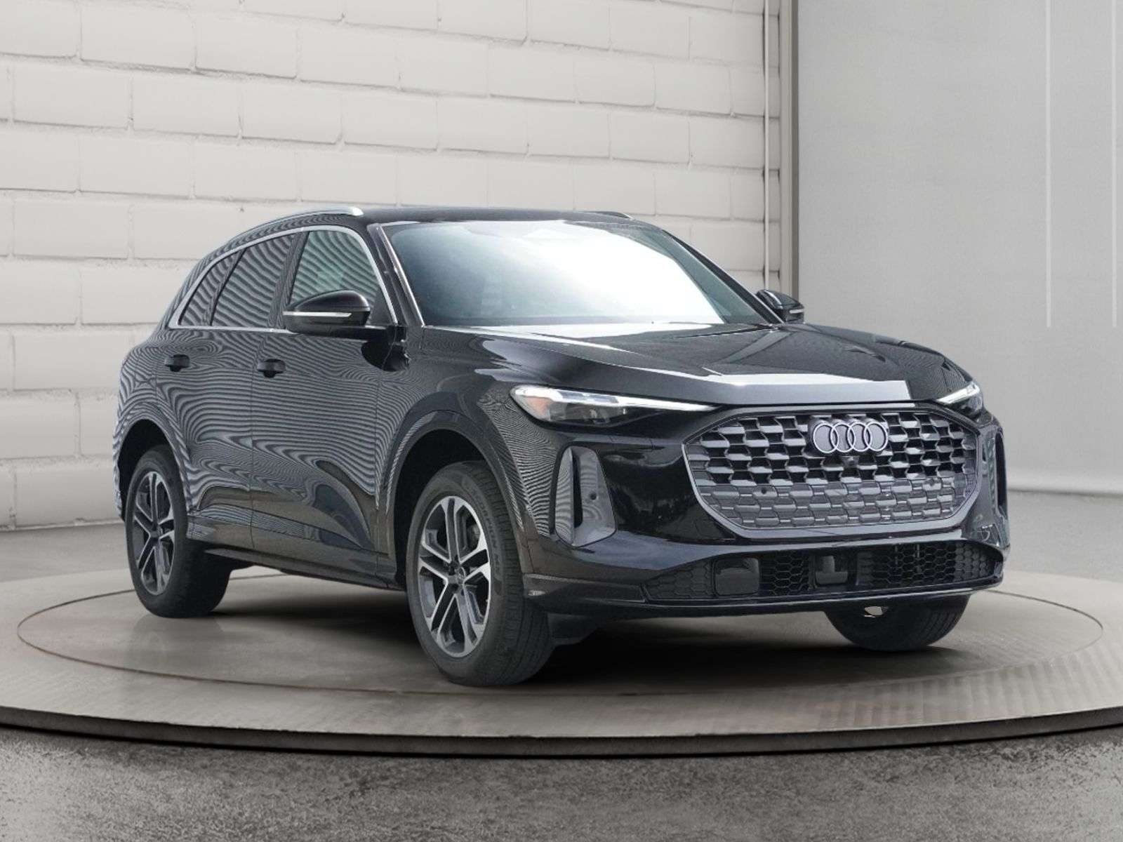 2025 Audi Q5 Was $70,949 | Progressiv 2.0 TFSI quattro | + CPO — снимка 1