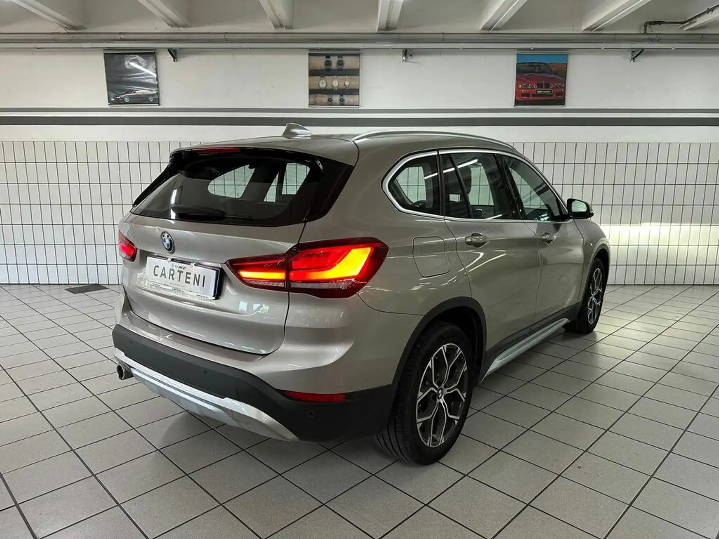 BMW X1 sdrive16d xLine Argento - 2