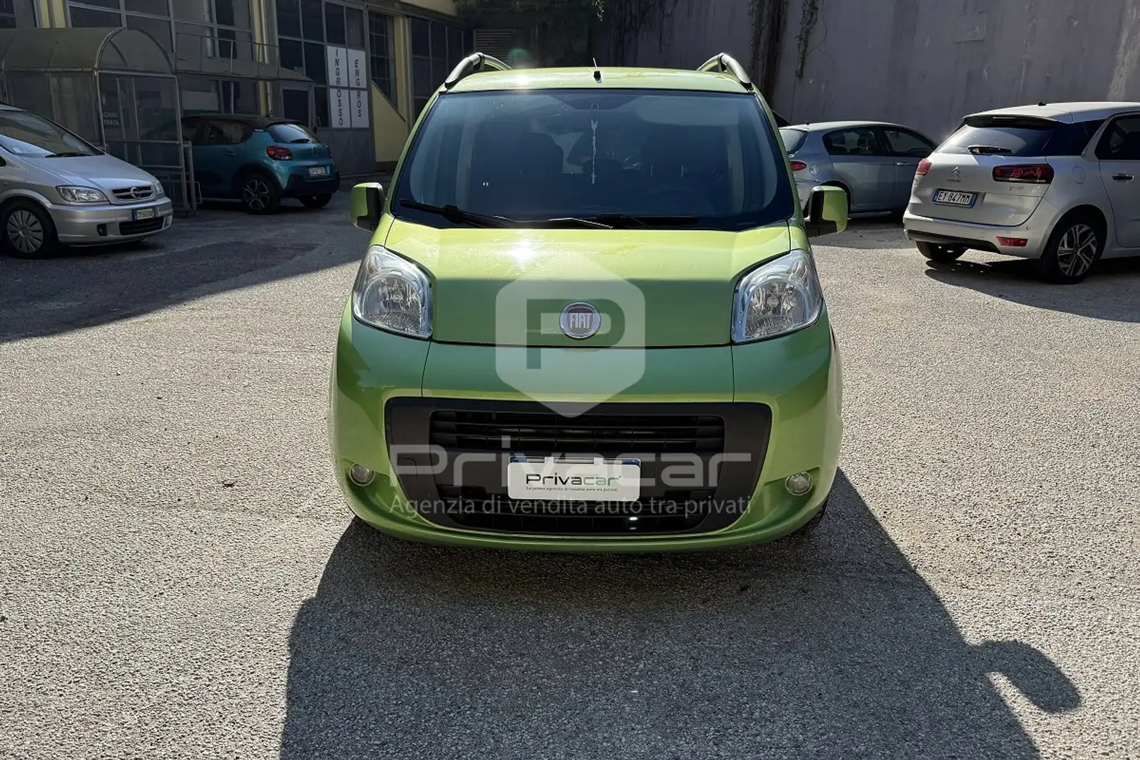 Fiat Qubo QUBO 1.3 MJT 95 CV Trekking Verde - 2