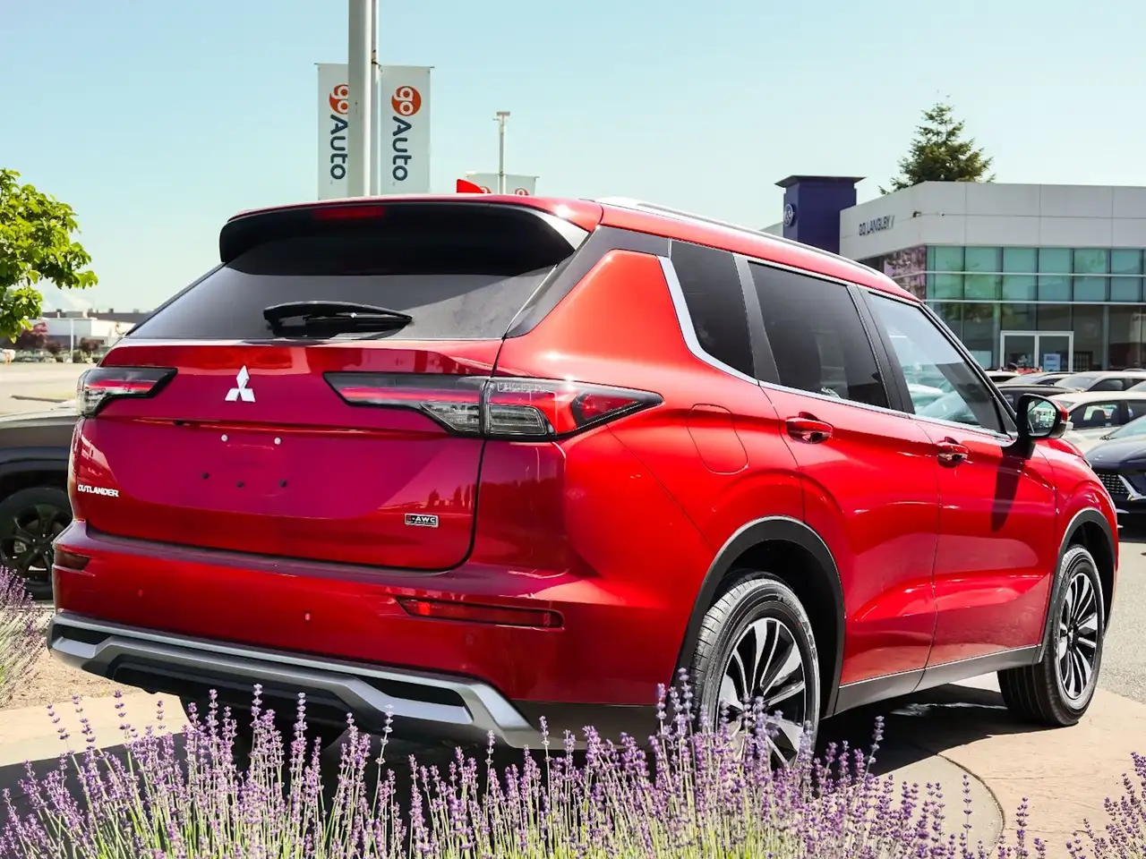 Mitsubishi Outlander снимка Mitsubishi Outlander