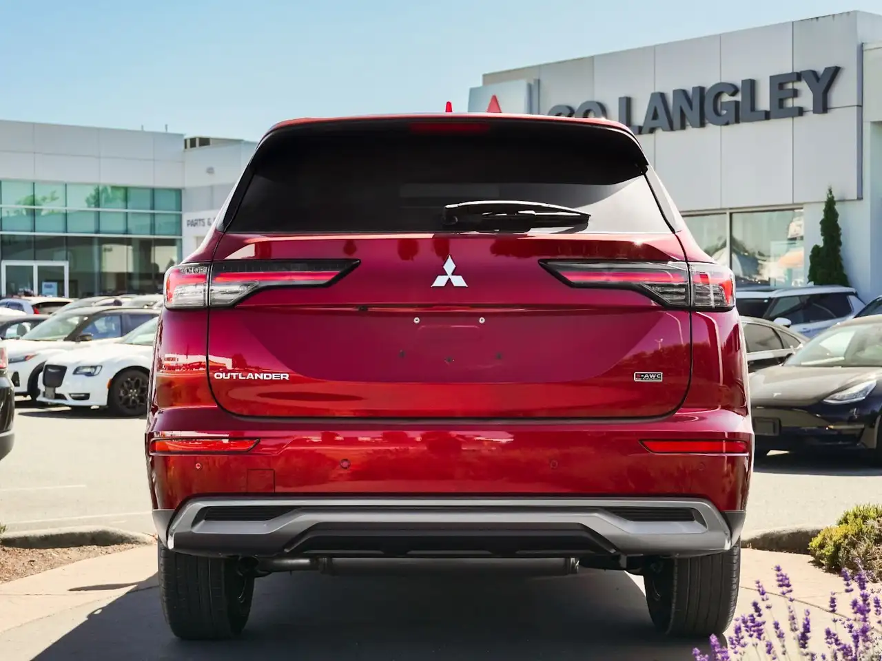 Mitsubishi Outlander снимка Mitsubishi Outlander